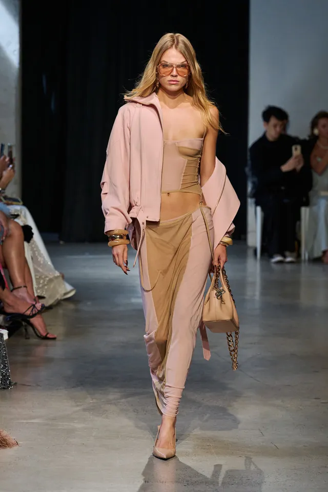 Bronx and Banco Amira Blush sukienka różowa