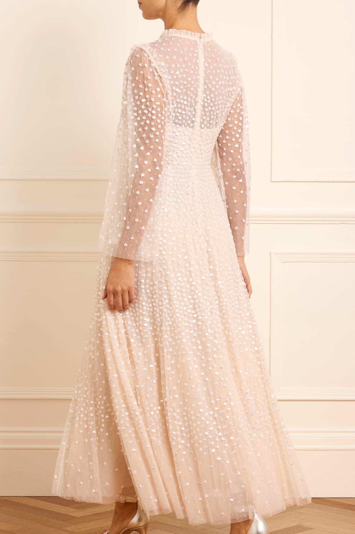Needle & Thread Scatter Dot Ankle sukienka wieczorowa Cream cekiny