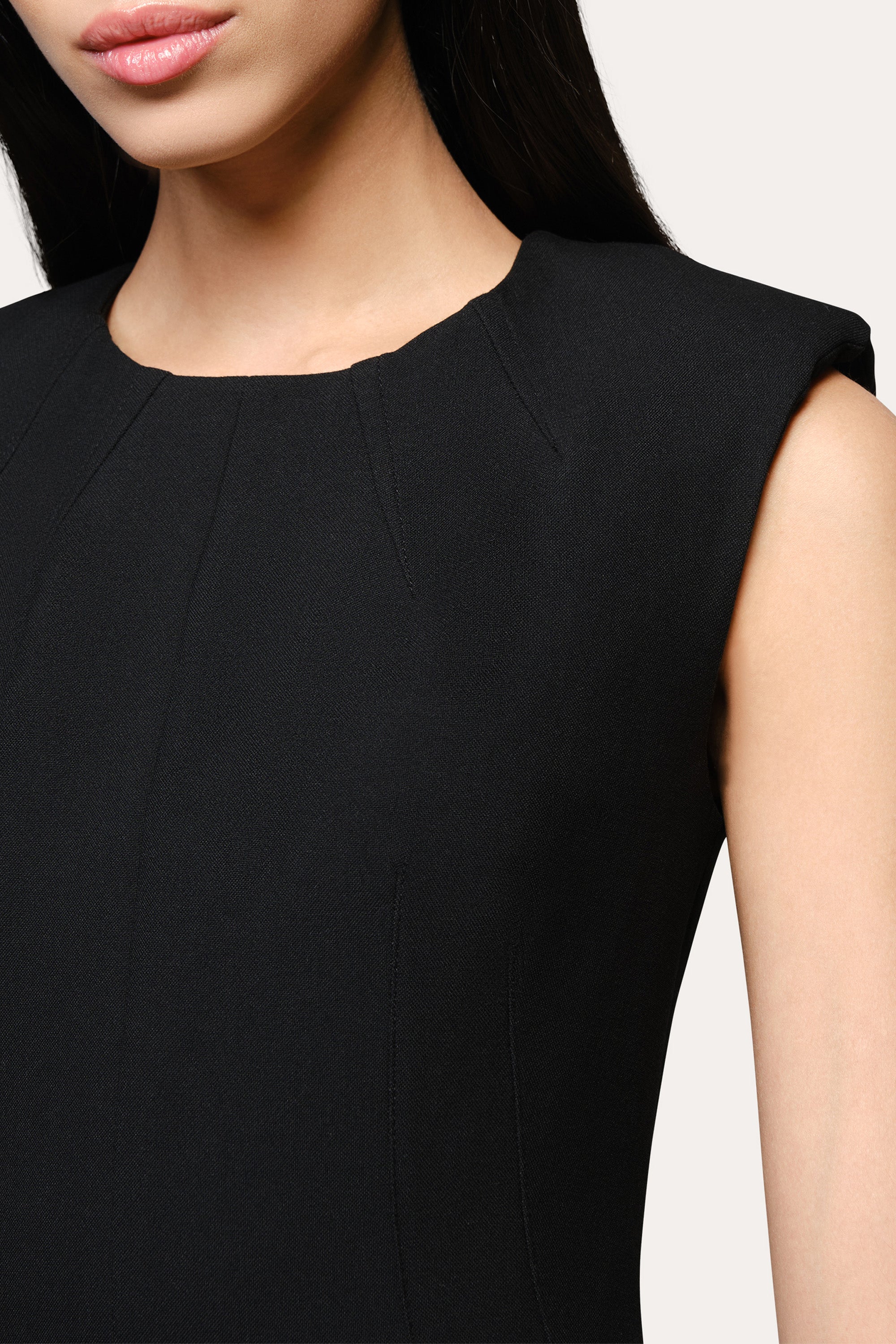 Elie Tahari Camille Crepe Dress sukienka czarna midi koktajlowa