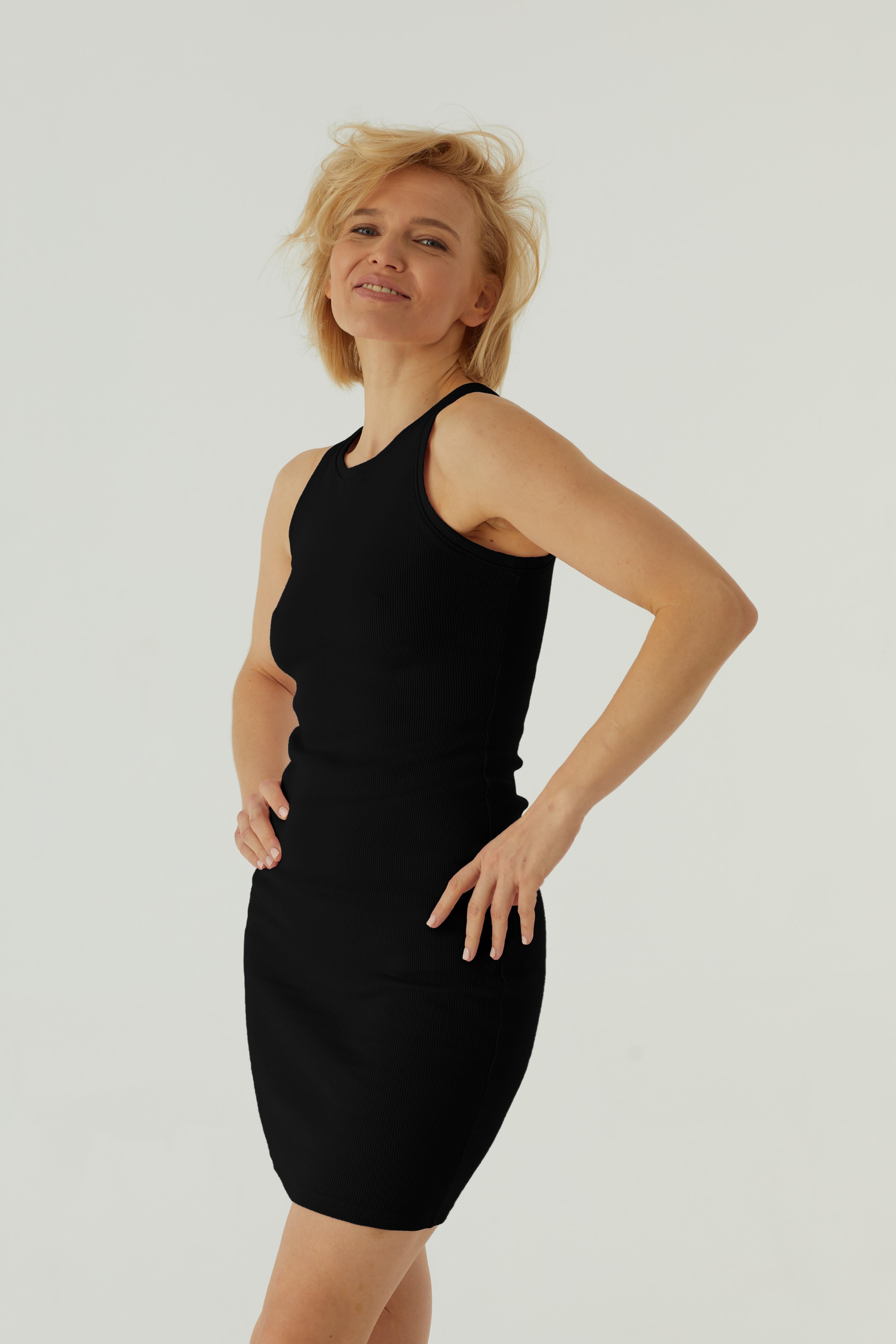 Nudyess Luna sukienka mini Black prążkowana