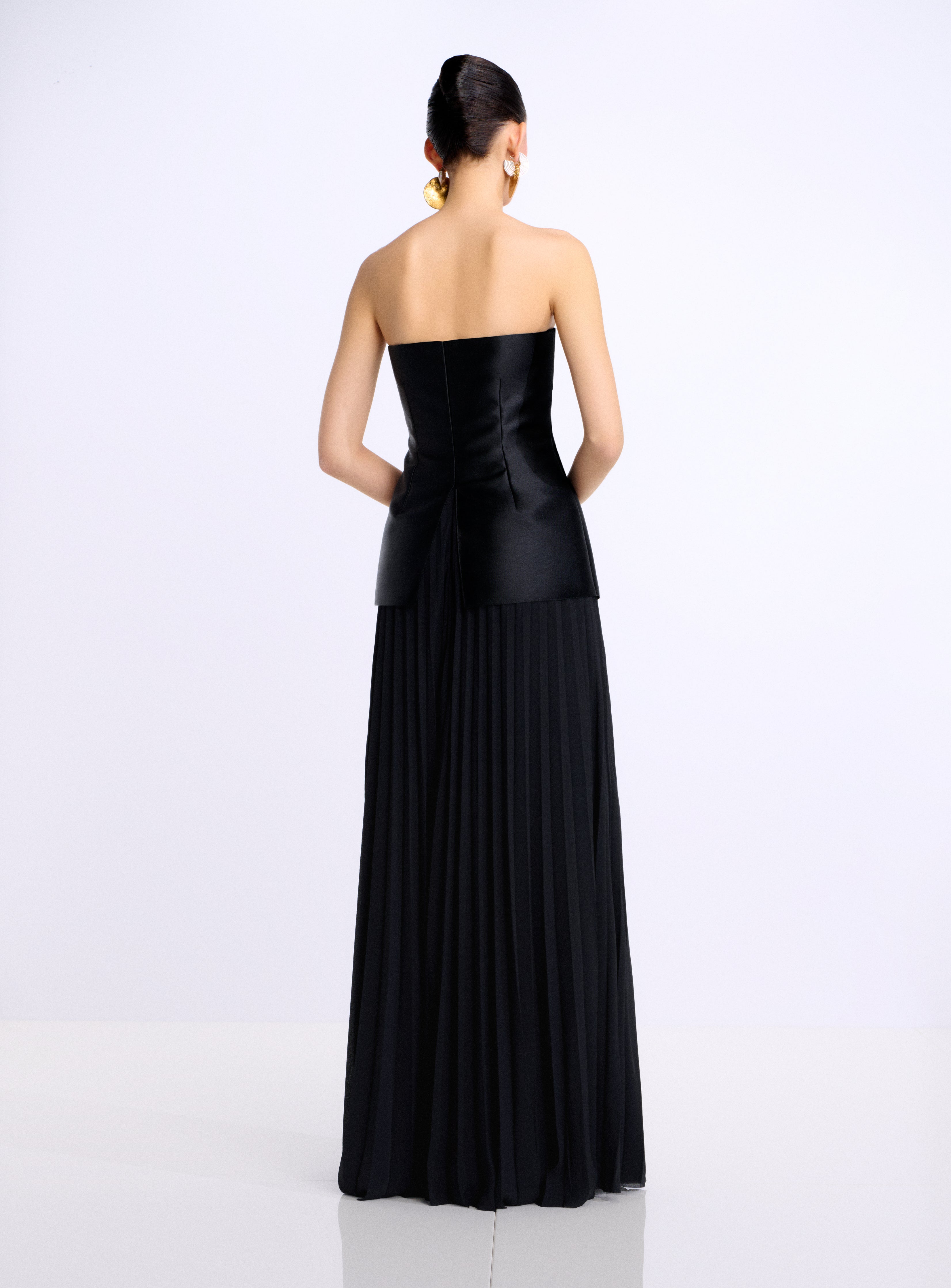 SOLACE LONDON Claudette Maxi sukienka wieczorowa czarna plisowana