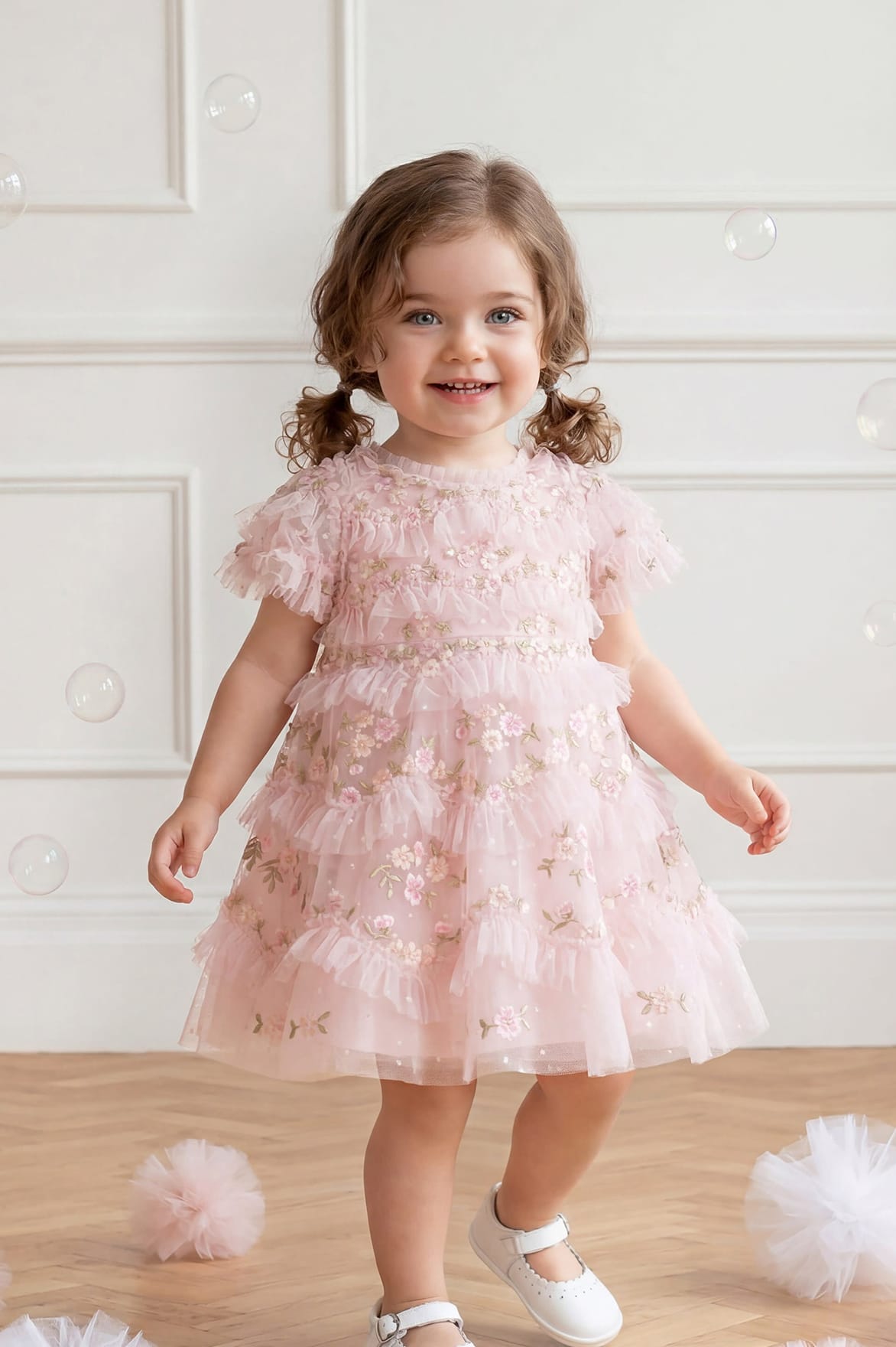 Needle & Thread Daisy Wave Baby Dress sukienka róż haft