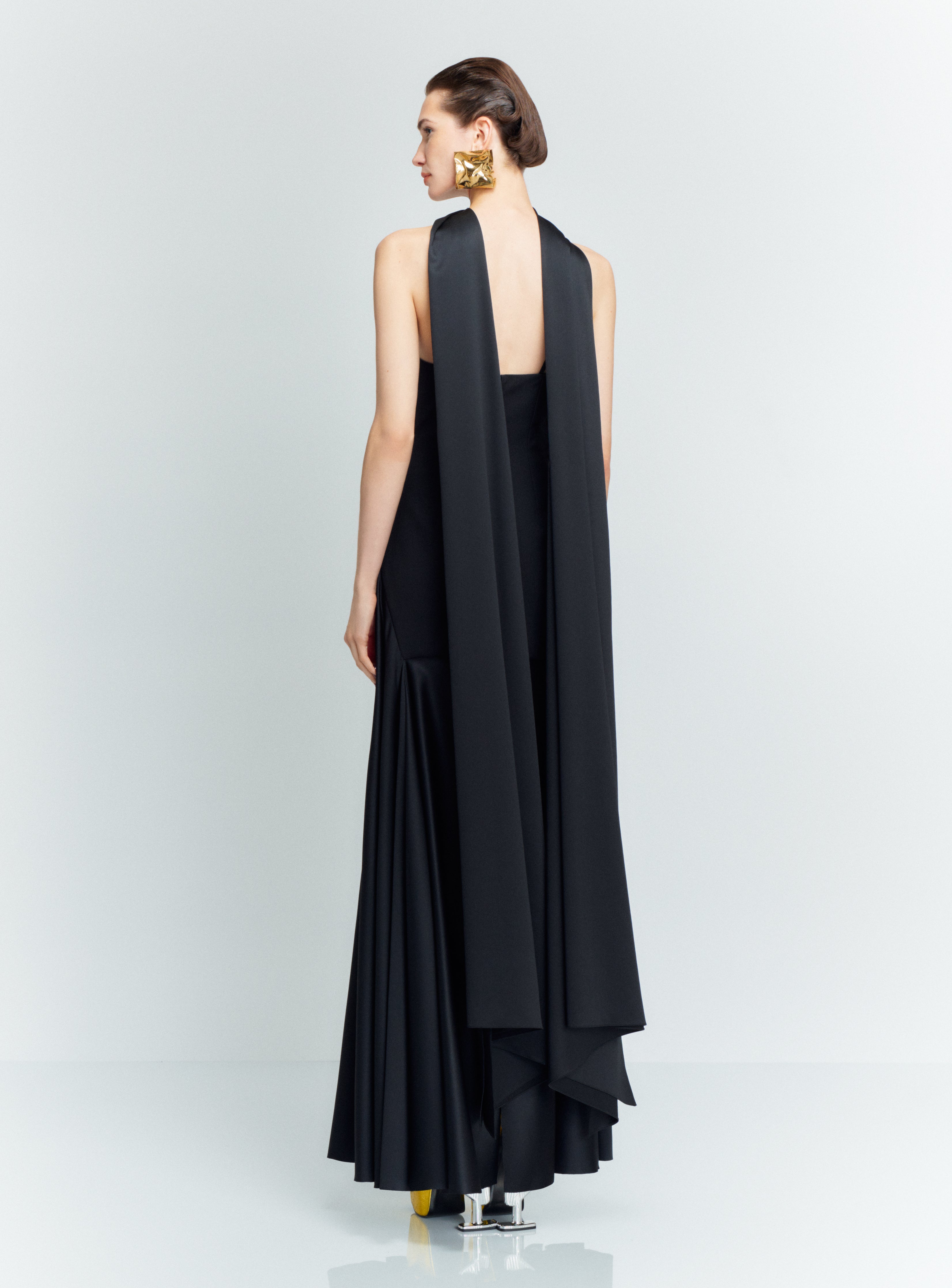 Solace London Cece sukienka wieczorowa maxi czarna halter