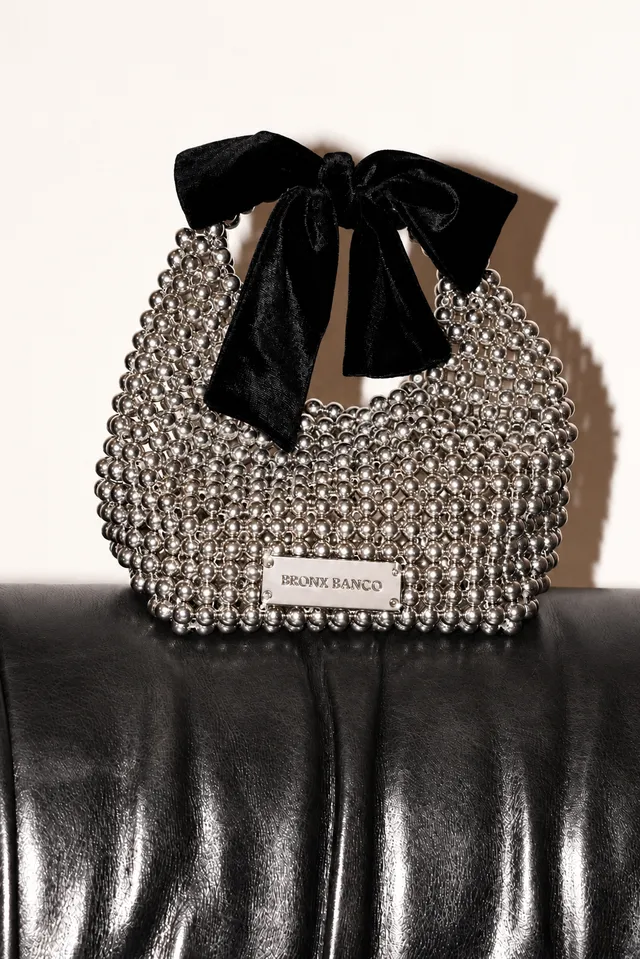 Bronx and Banco Metal Chain Mini Bag torebka srebrna z kokardą