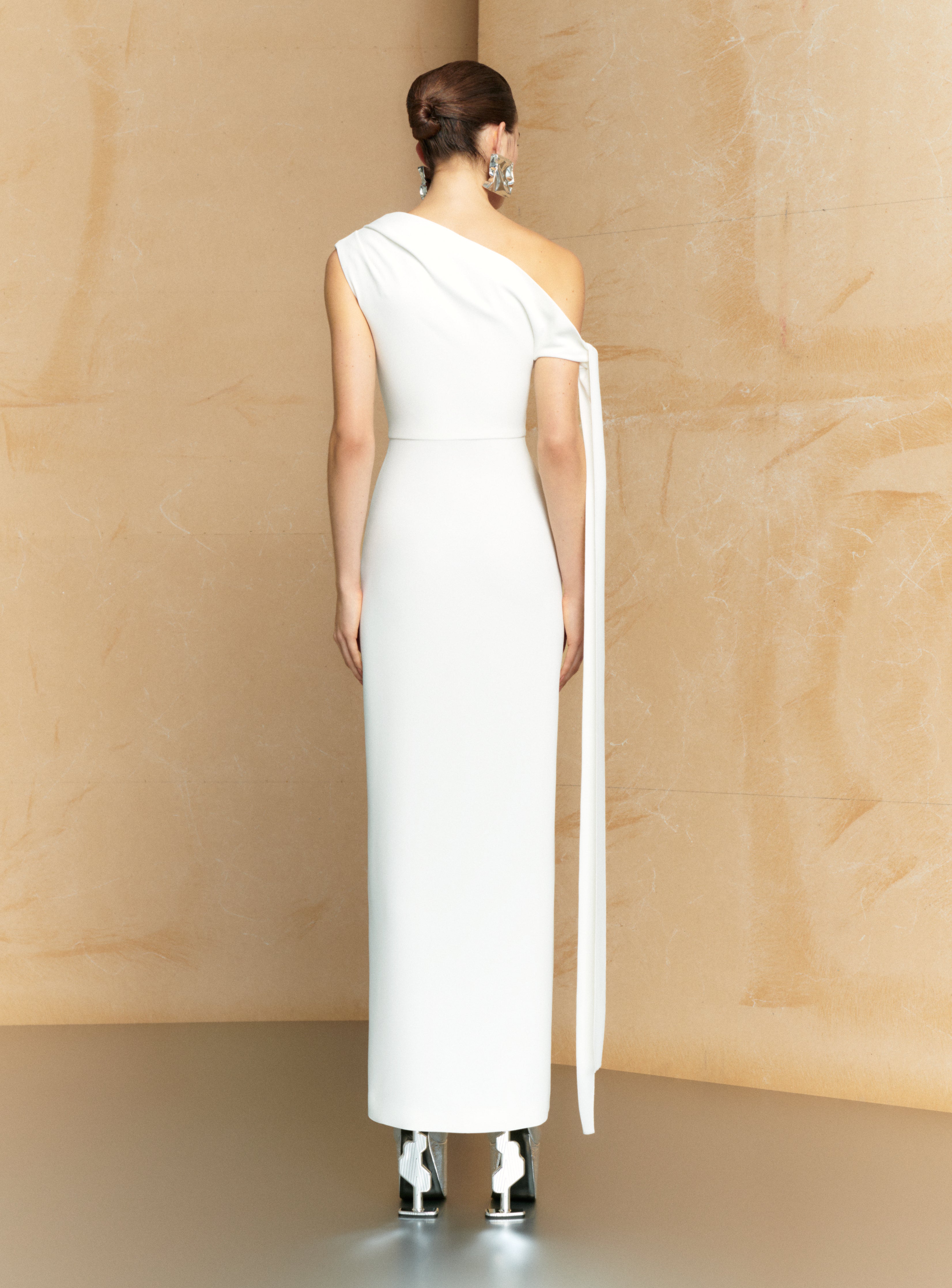 Solace London Irina sukienka maxi kremowa