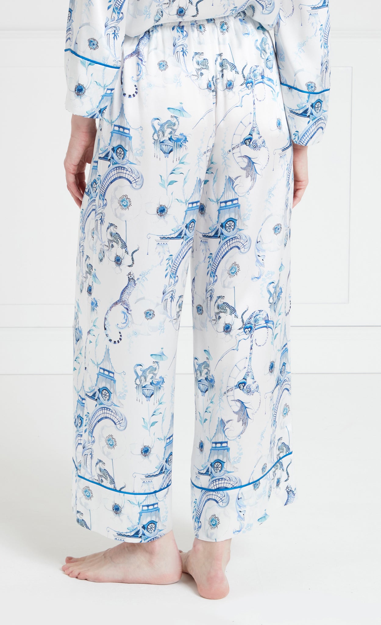Temperley London Aphrodite spodnie piżamowe white blue