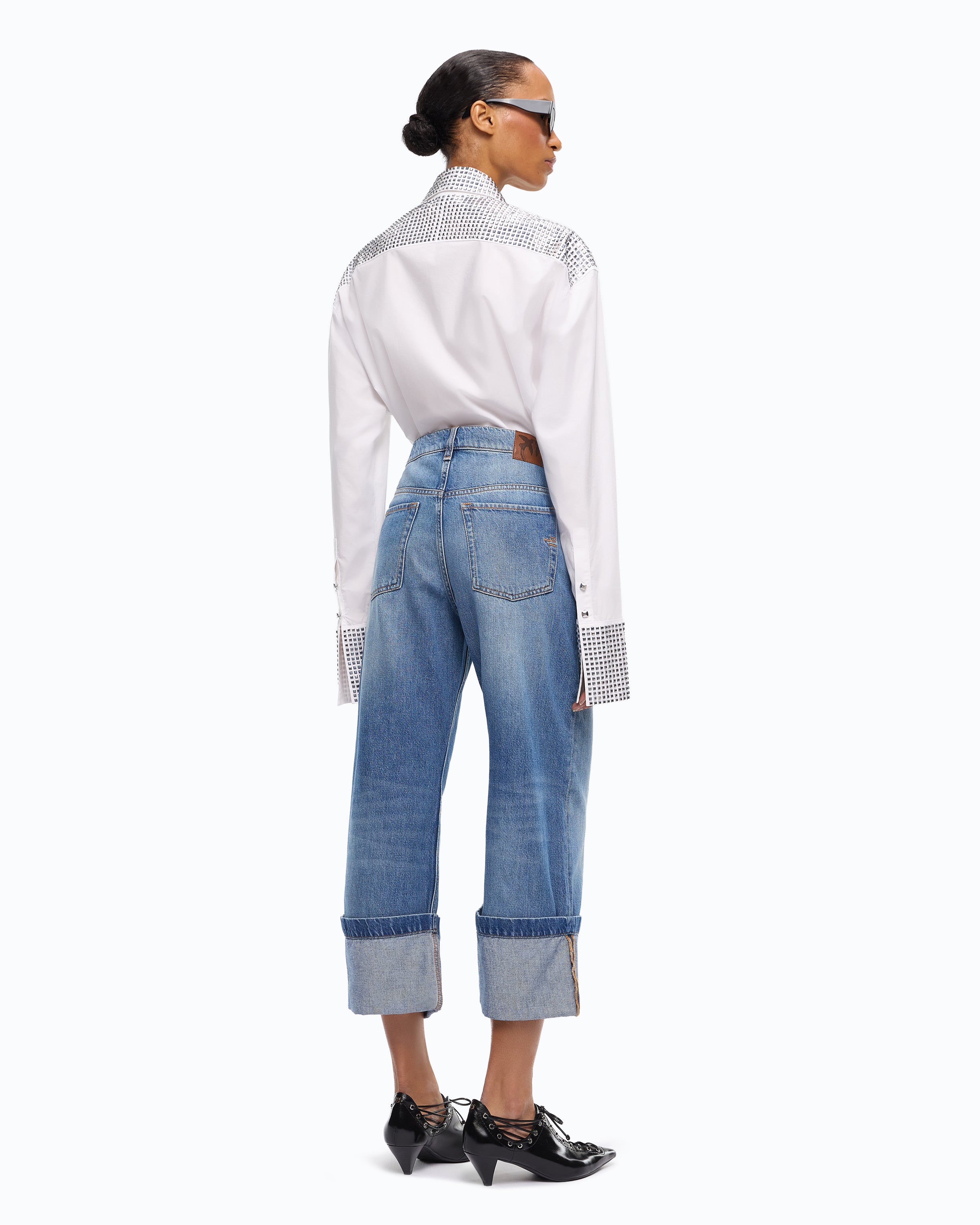 Pinko Cyntia jeansy cropped jasnoniebieskie z paskiem