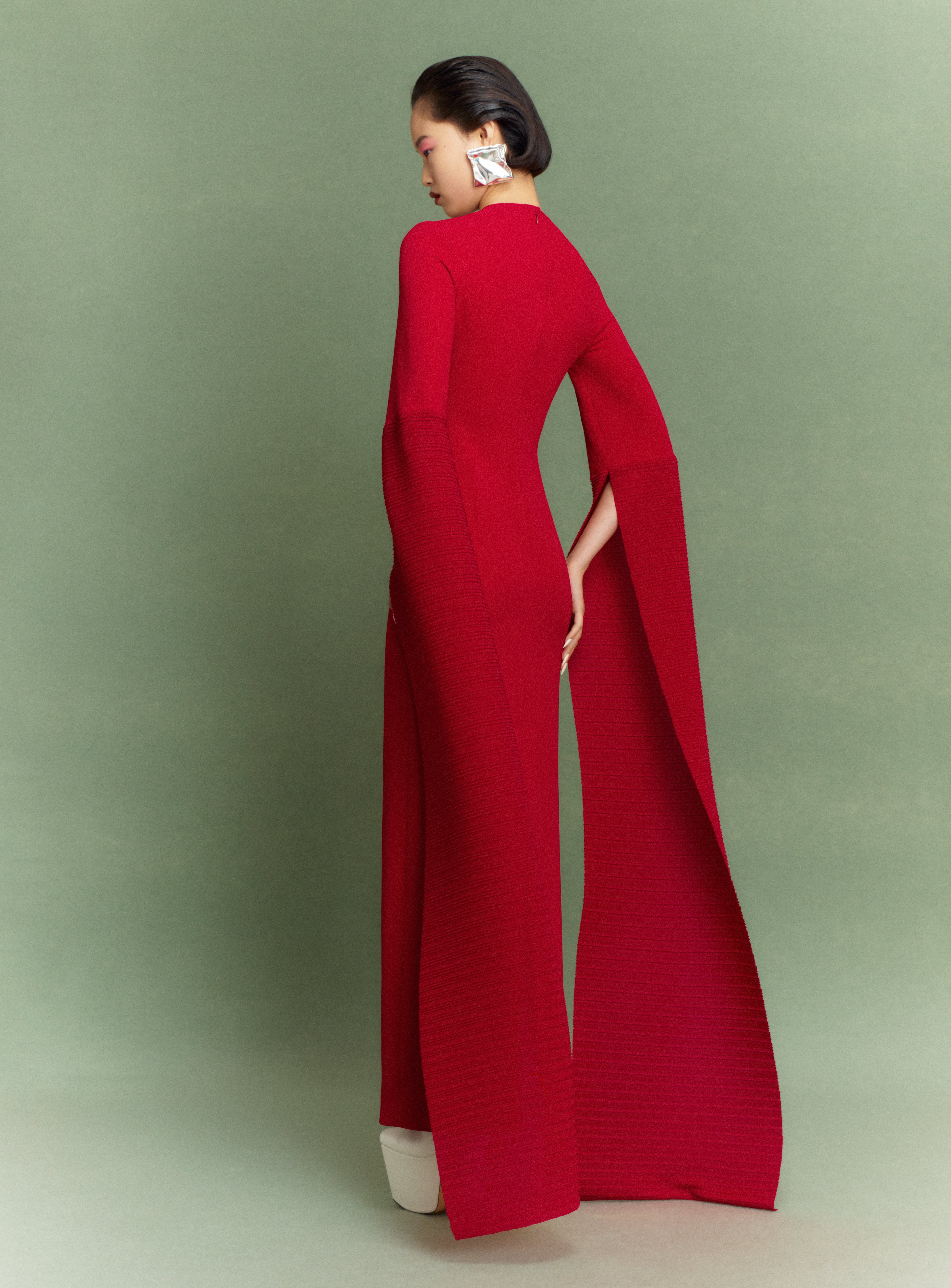 Solace London Naomi sukienka wieczorowa maxi rubinowa