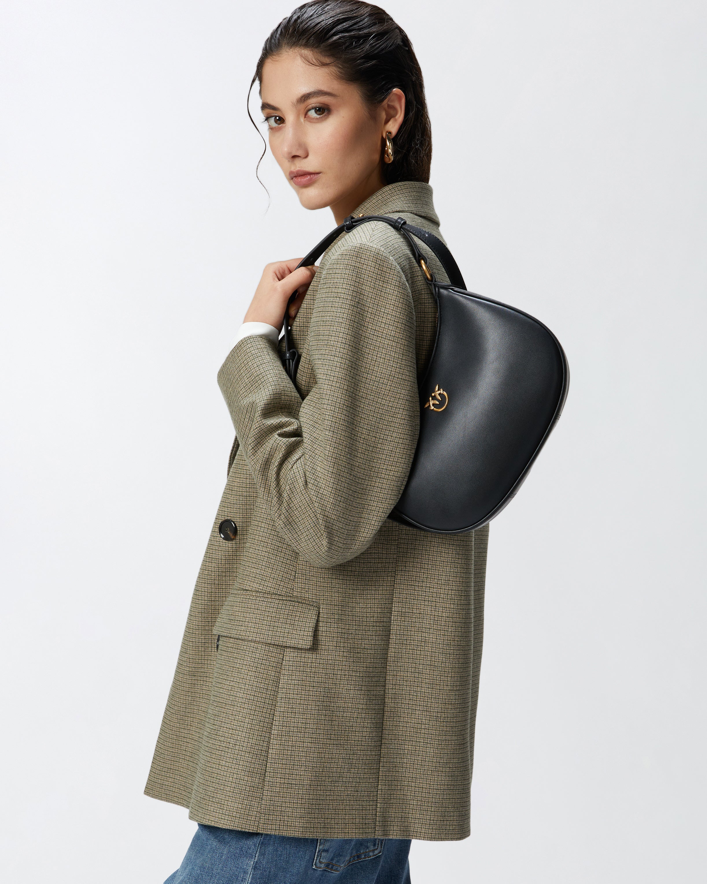 Pinko Mini Love Bag Half Moon torebka skórzana czarna