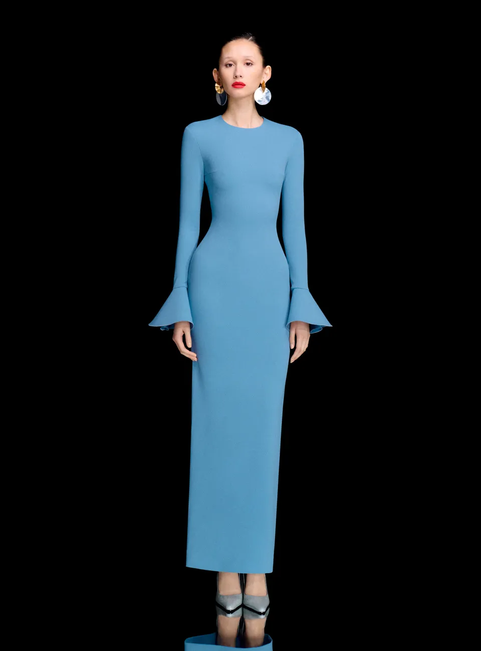 Solace London Alicia sukienka maxi niebieska długi rękaw