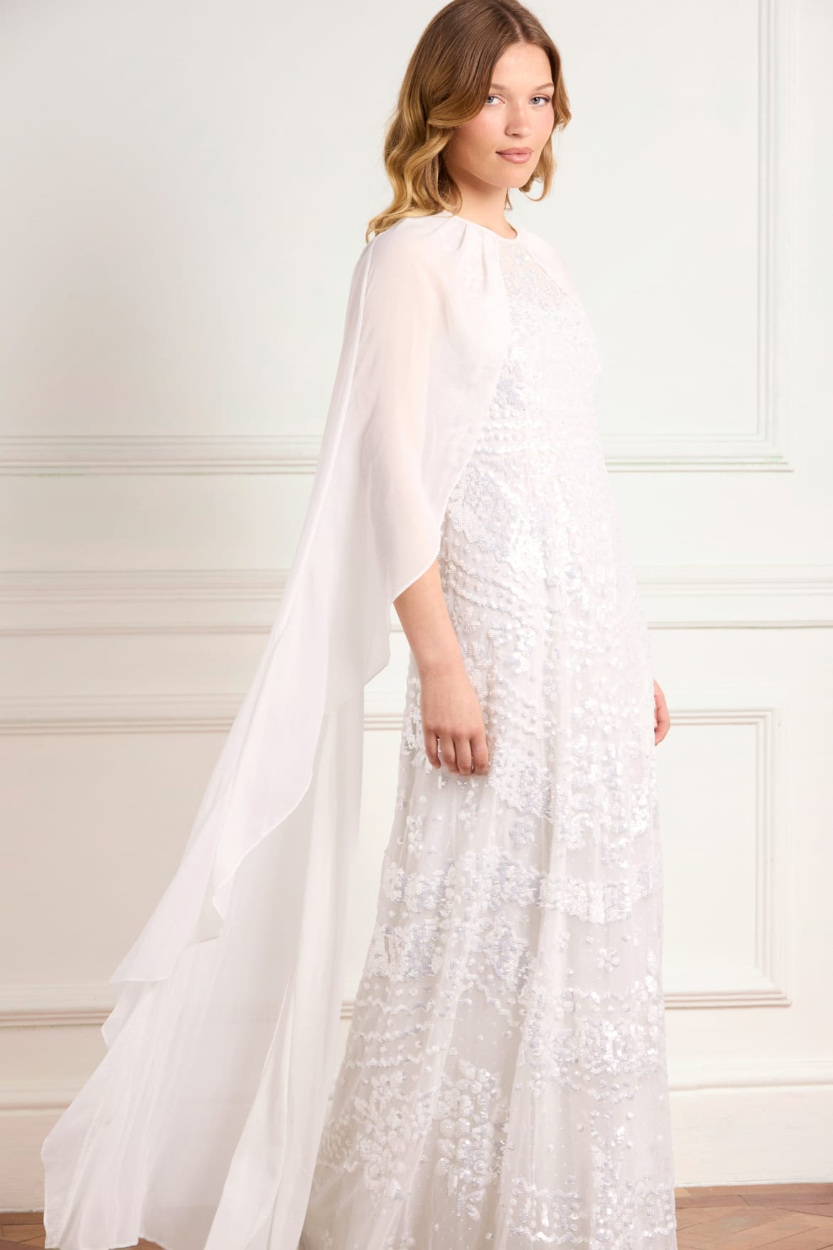 Needle & Thread Anais Sequin Cape Gown suknia biała