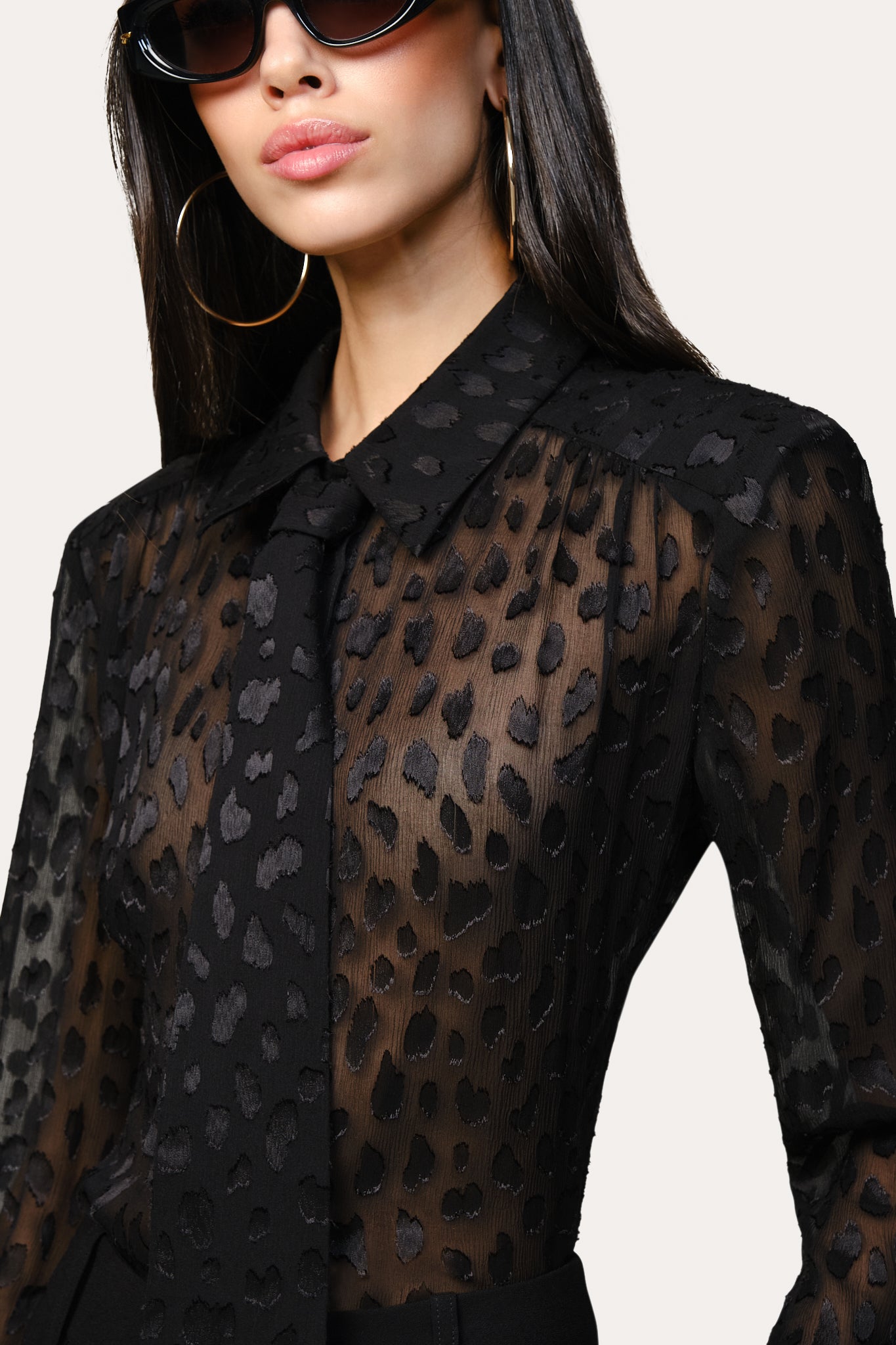 Elie Tahari Burnout Tie Button Down koszula czarna jedwabna