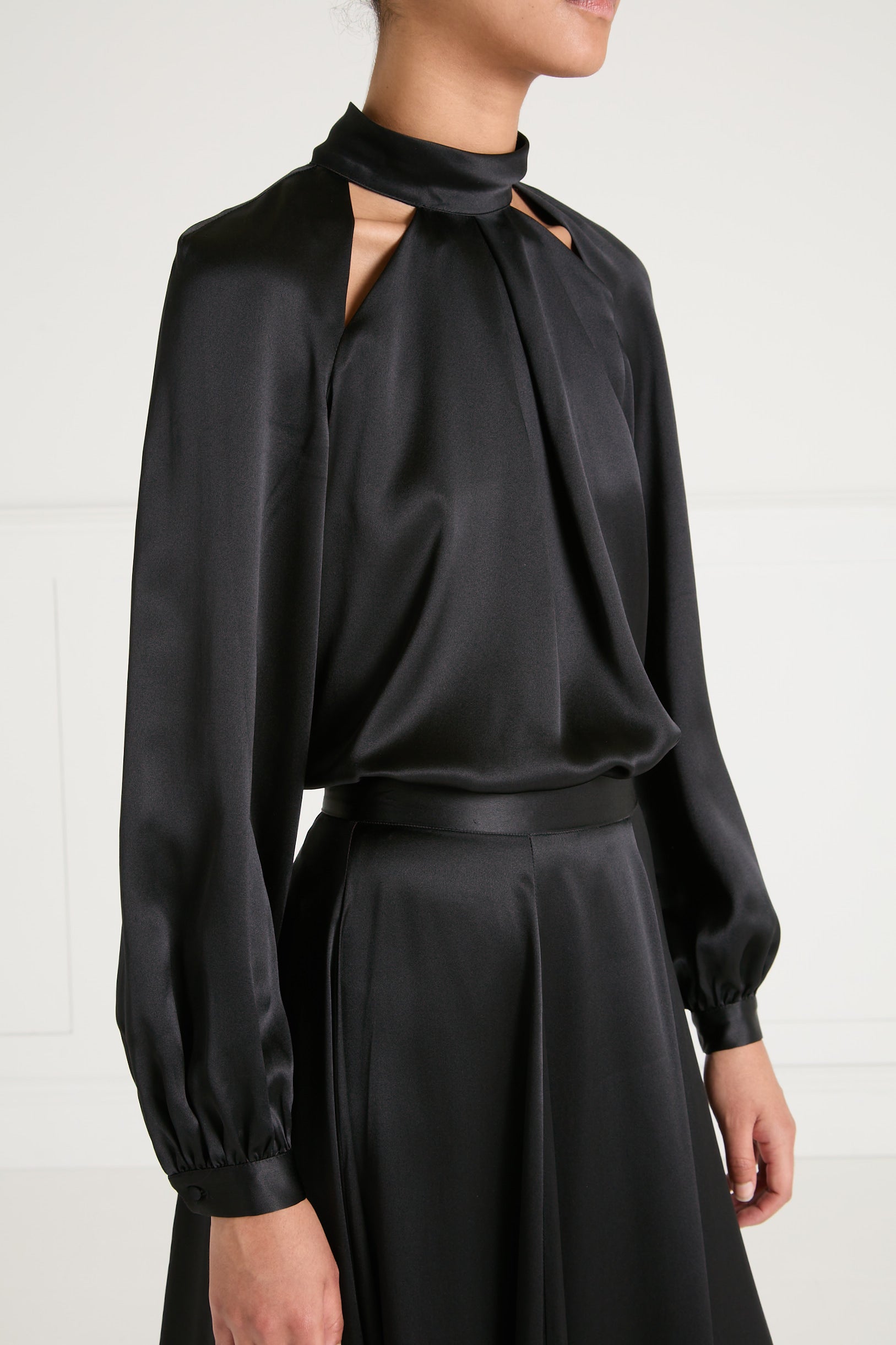 Temperley London Amerie bluzka jedwabna czarna wycięcia