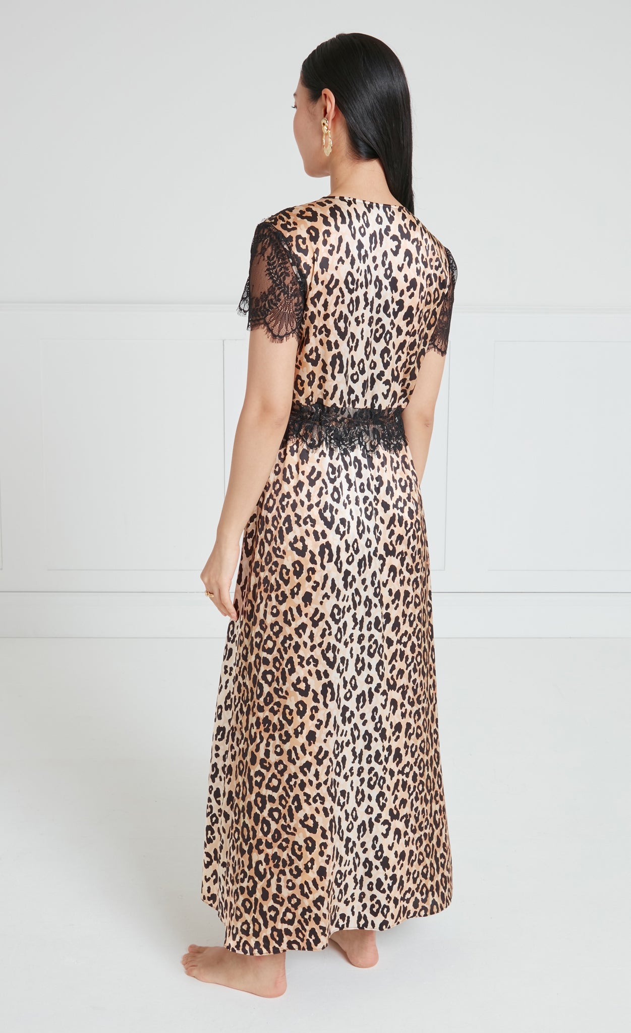 Temperley London Nyx szlafrok satynowy black leopard