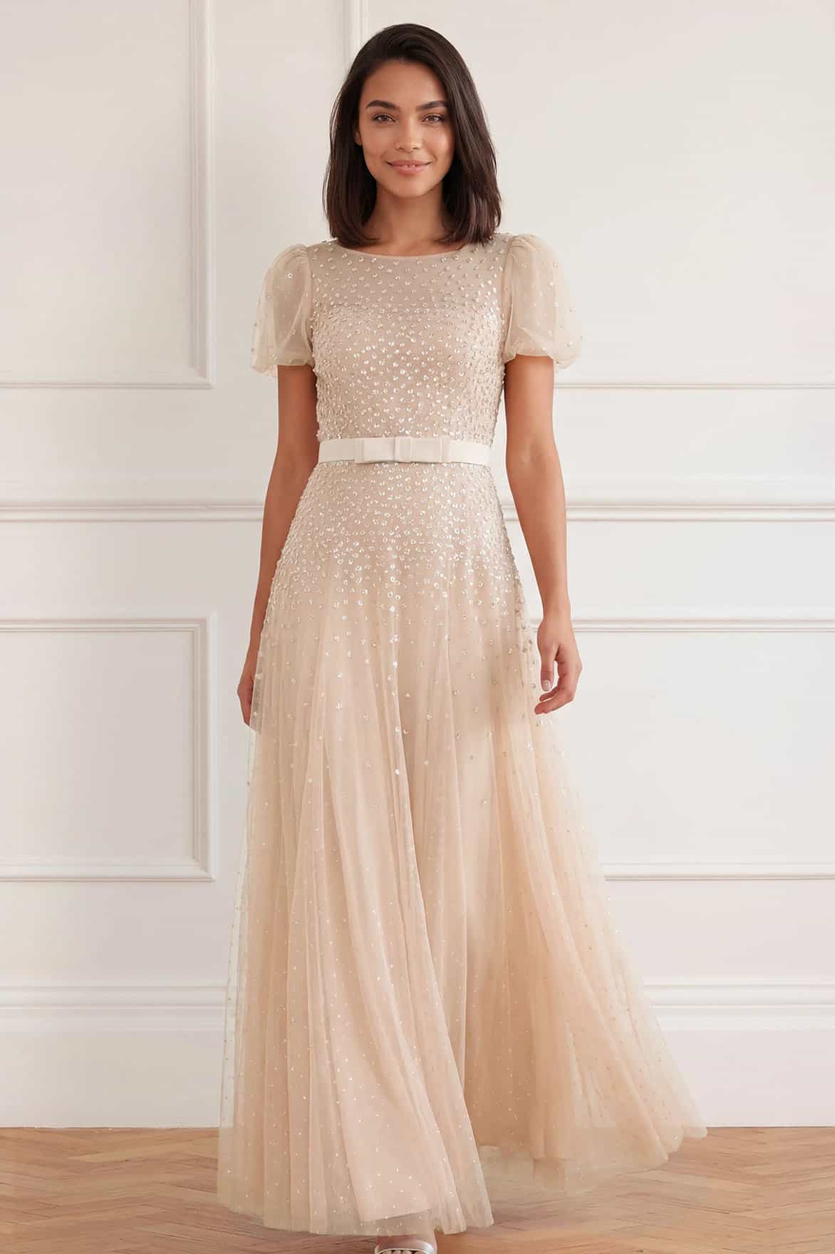 Needle & Thread Sequin Cascade Gown suknia beżowa z kokardą