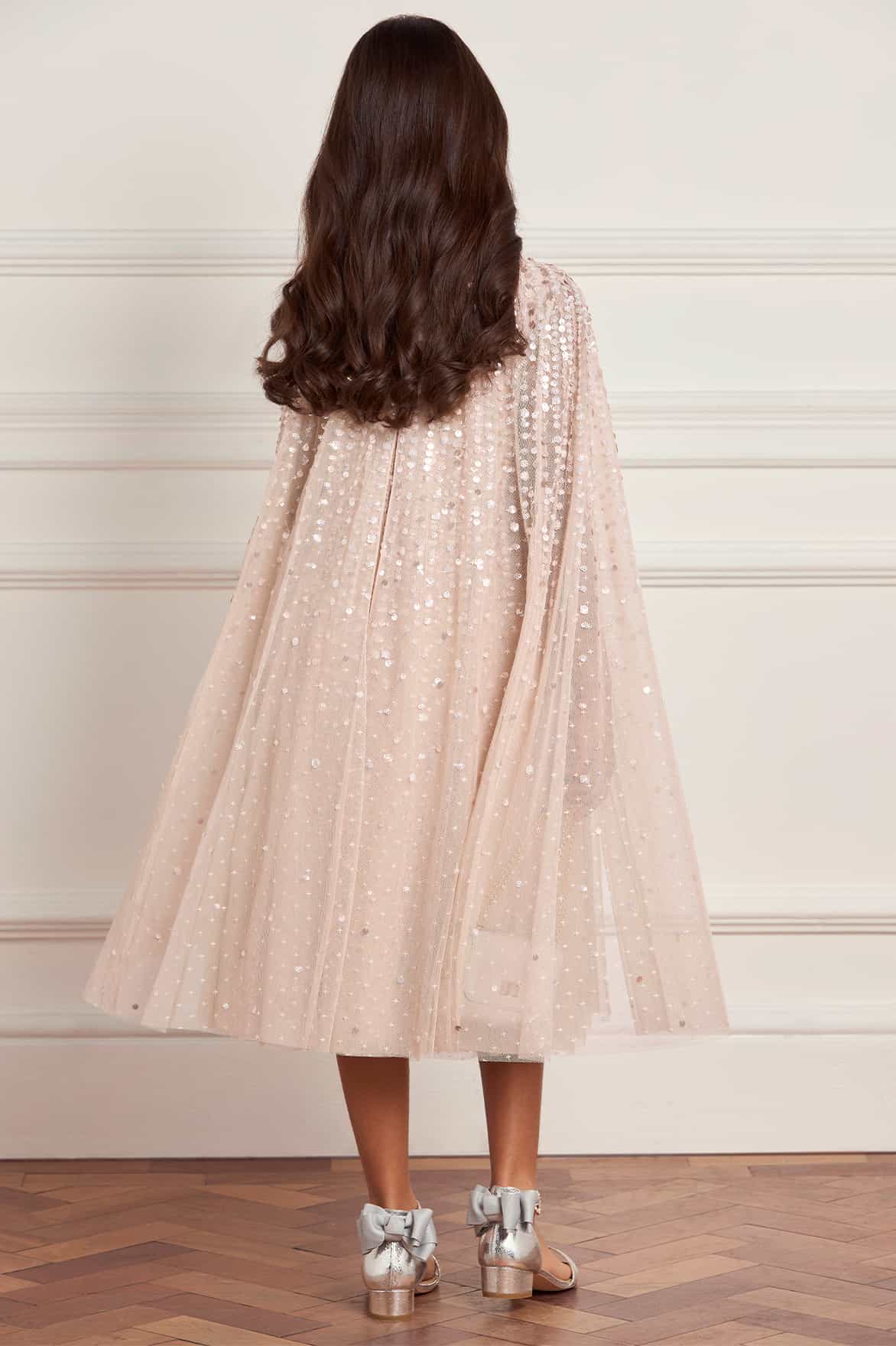 Needle & Thread Moonlight Sequin Cape sukienka dziewczęca oyster