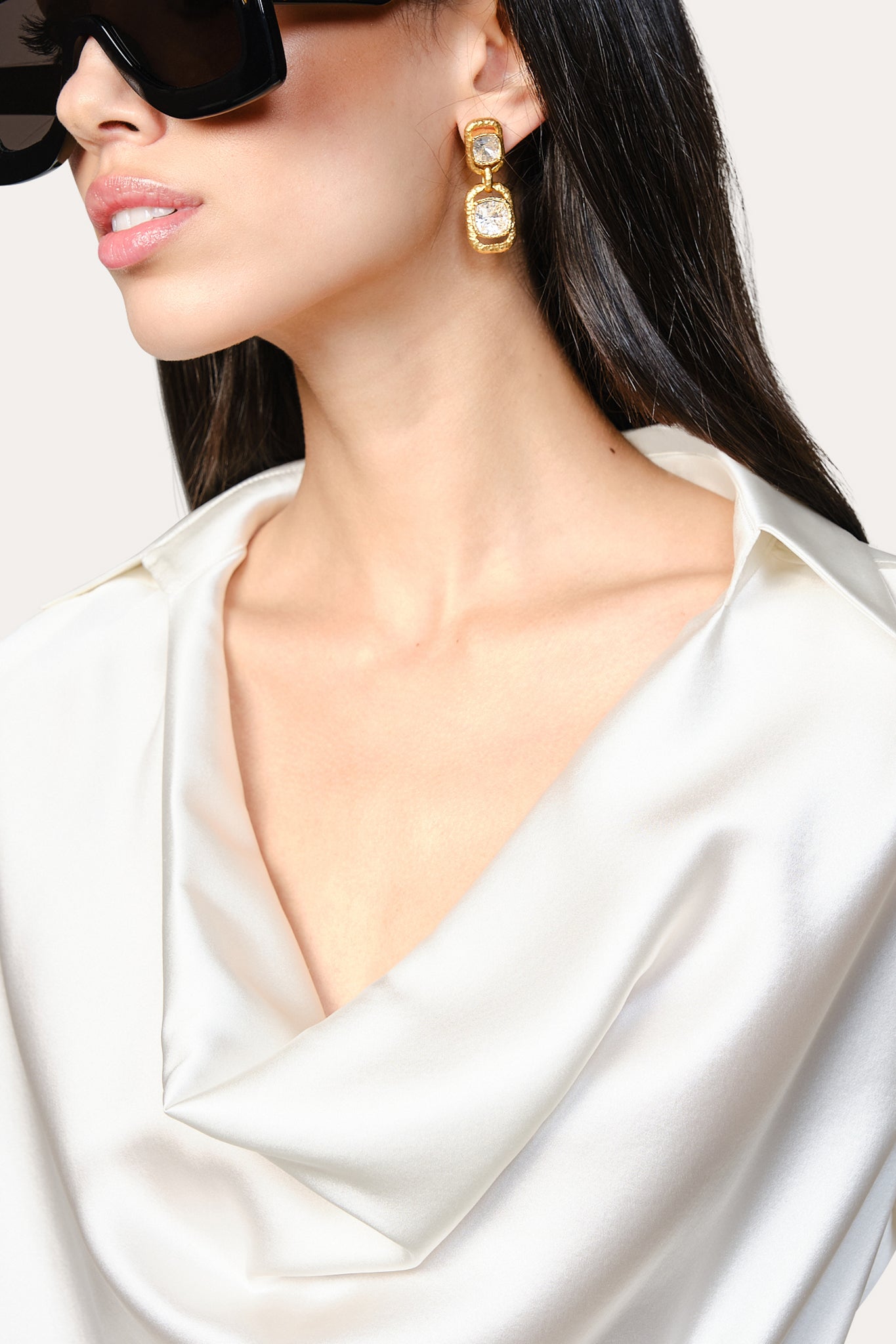Elie Tahari Silk Draped bluzka Fresh Pearl