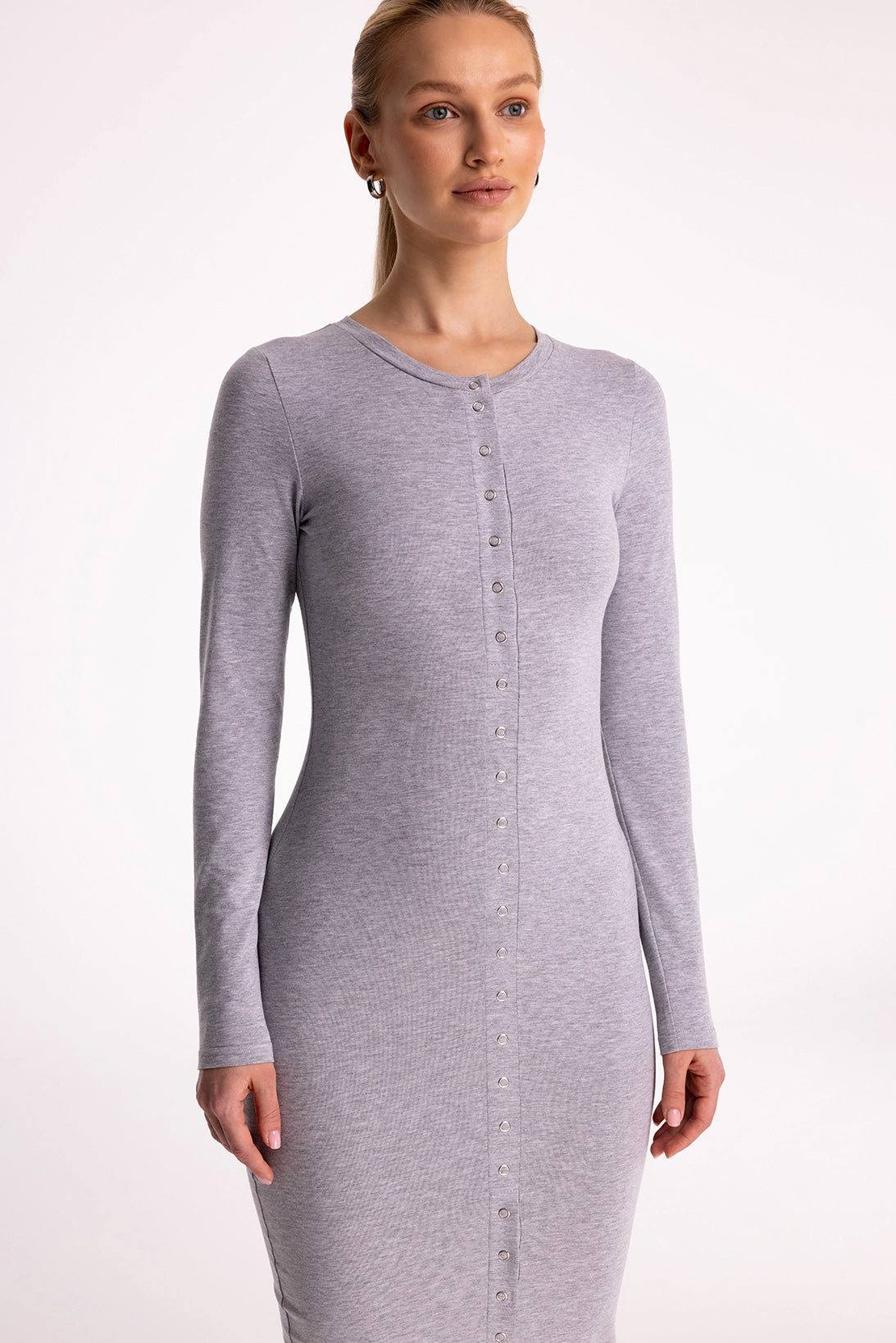 Nudyess Selflove sukienka midi Light Melange napy