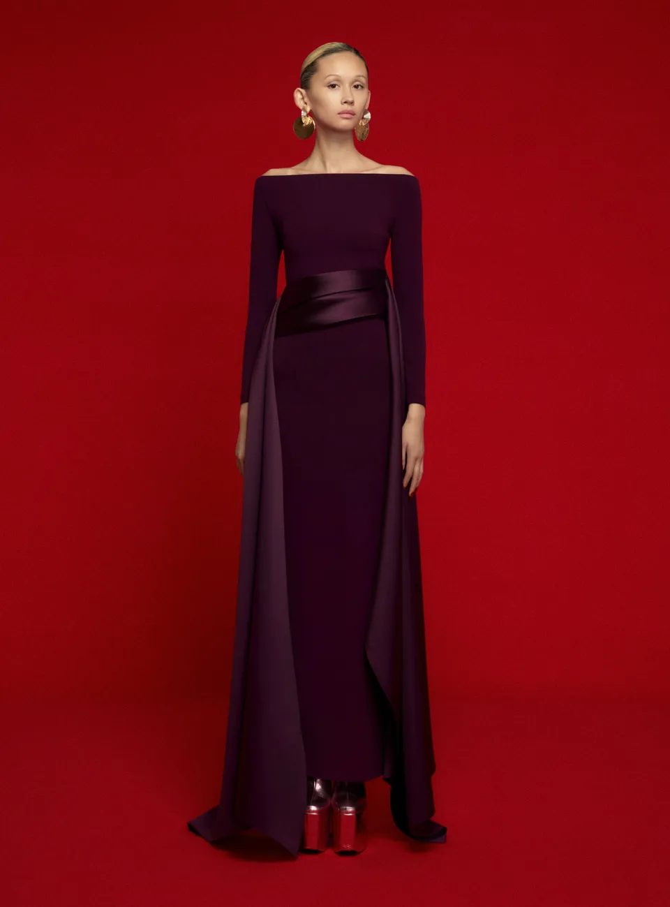 Solace London Irma sukienka wieczorowa maxi aubergine