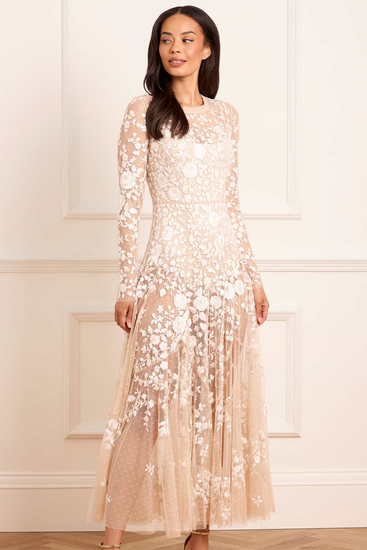 Needle & Thread Rosa Sheer Ankle Gown sukienka beżowa z haftem