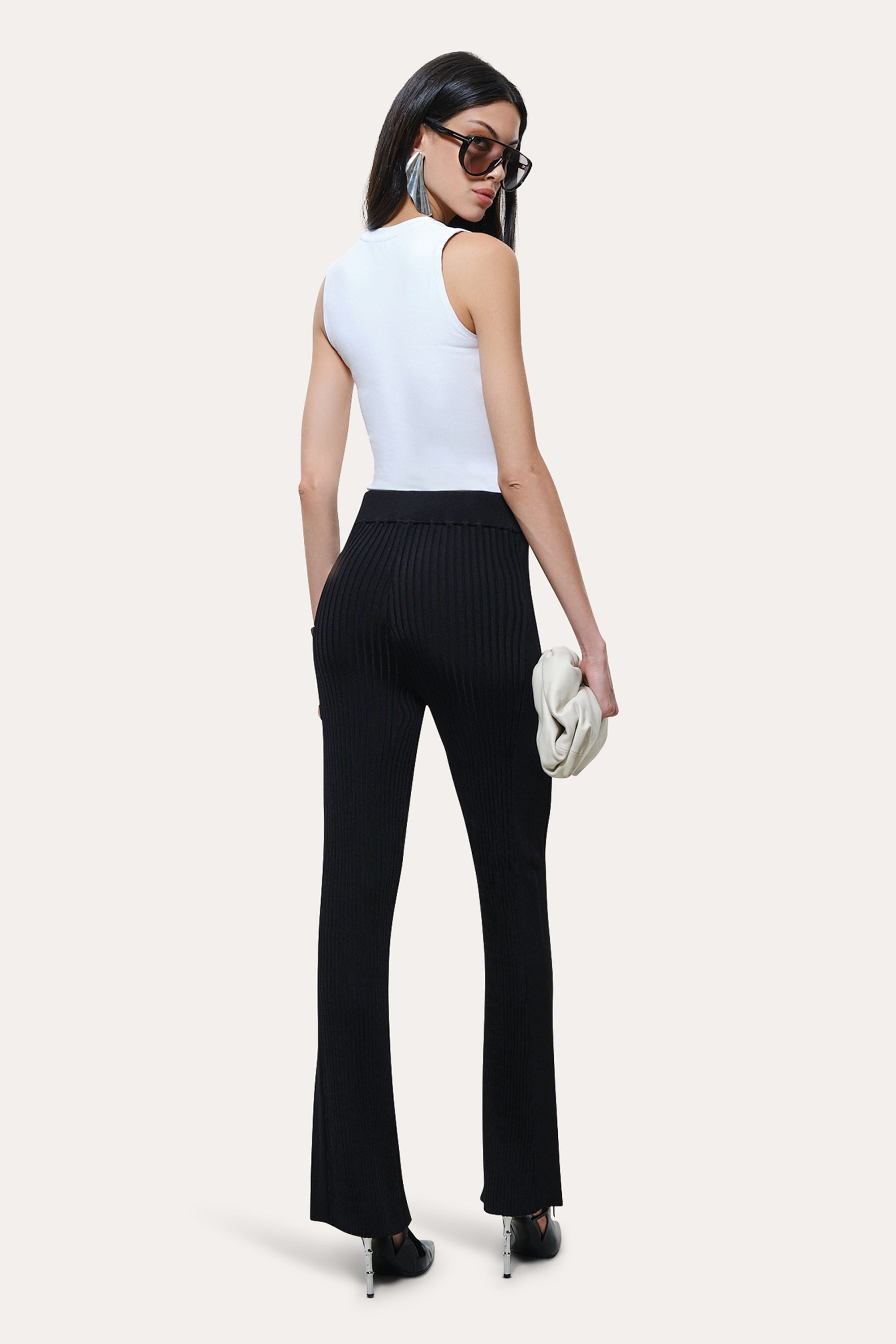 Elie Tahari Roxanne E35YR206 spodnie czarne flare