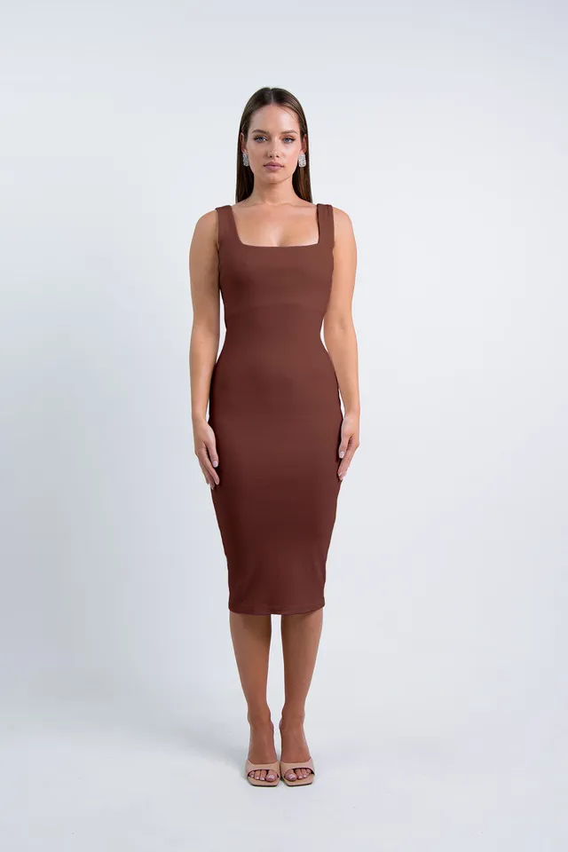 Nudyess Soho sukienka midi Chocolate prążkowana