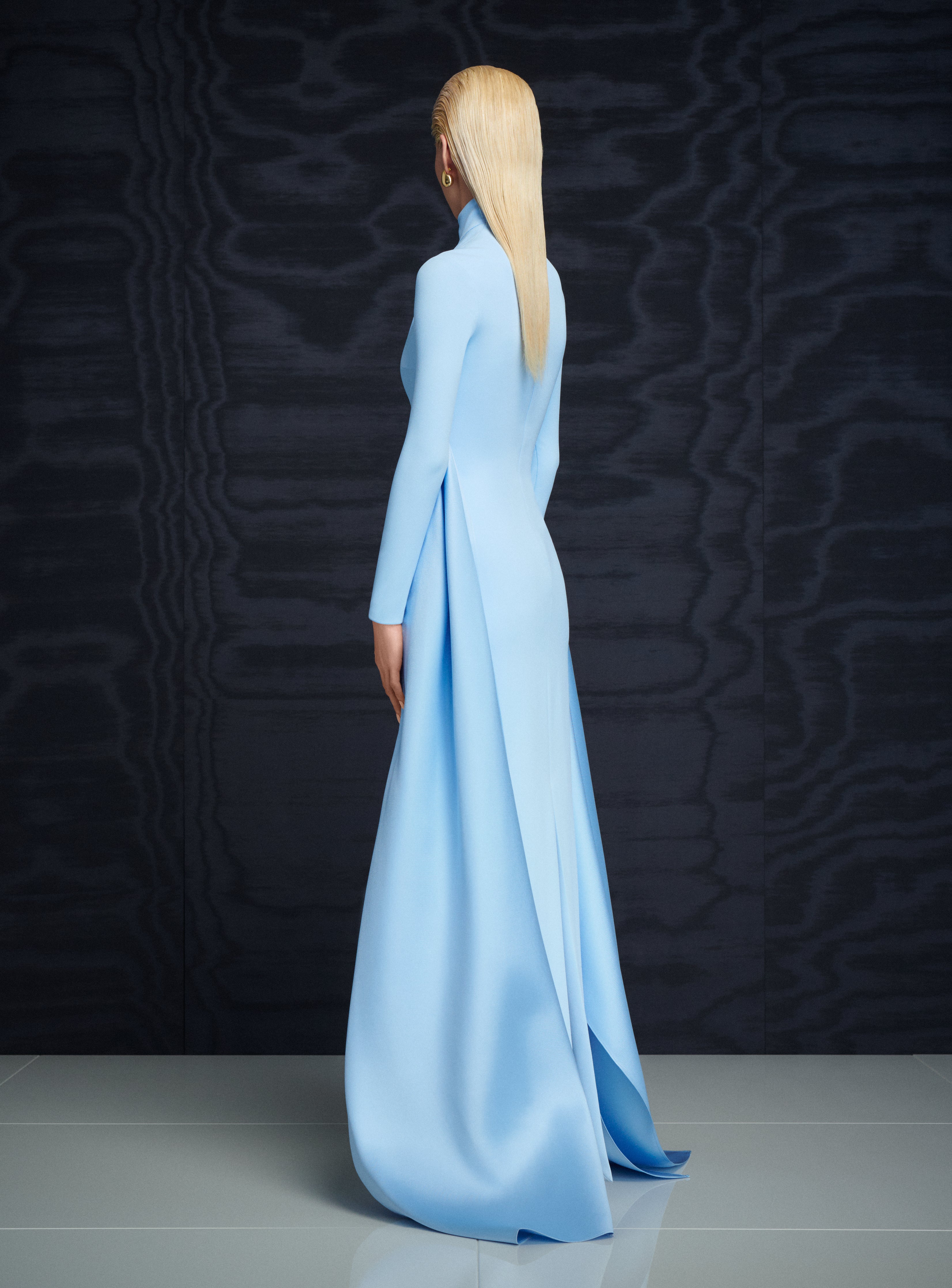 Solace London Olivia sukienka maxi błękitna długi rękaw