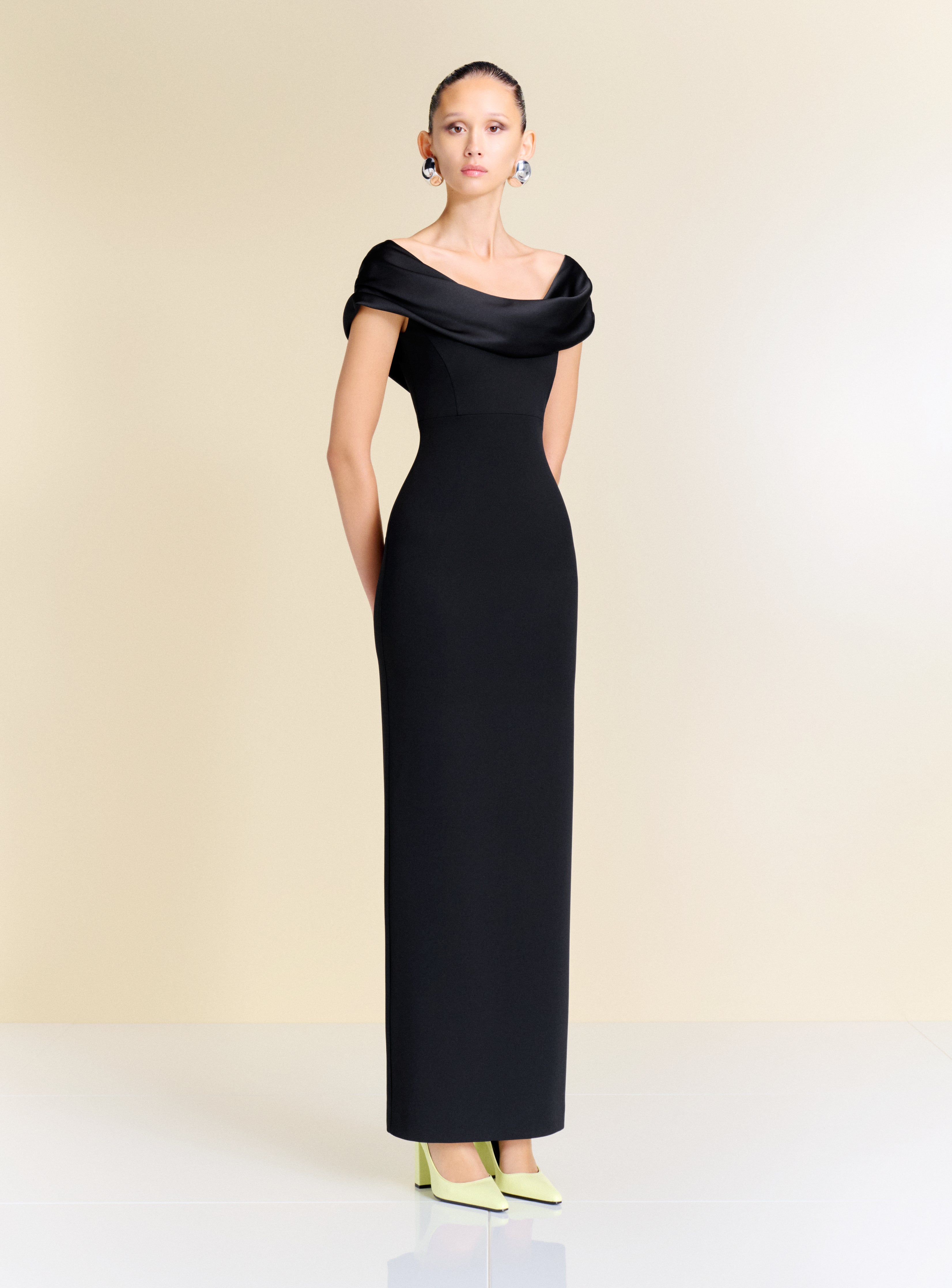 Solace London Adele Maxi sukienka wieczorowa czarna