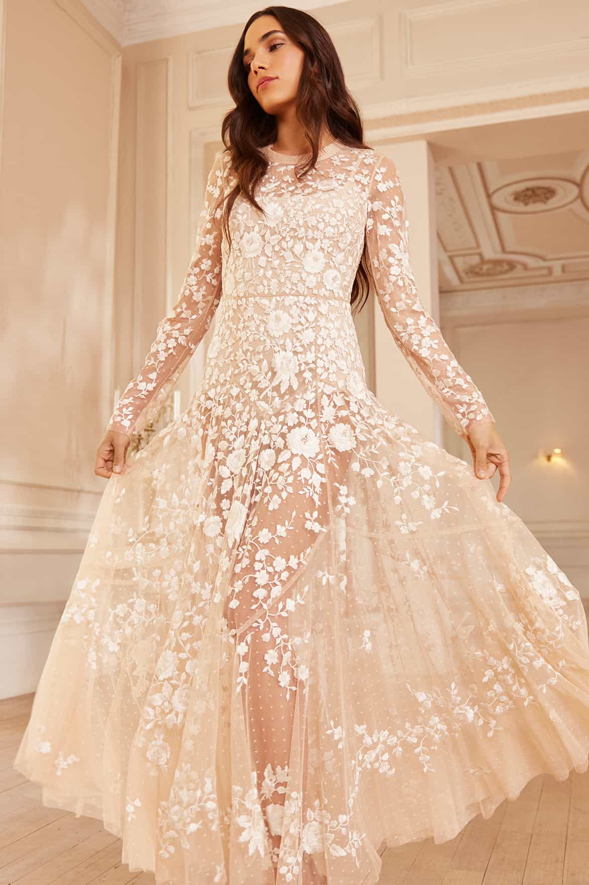 Needle & Thread Rosa Sheer Ankle Gown sukienka beżowa z haftem