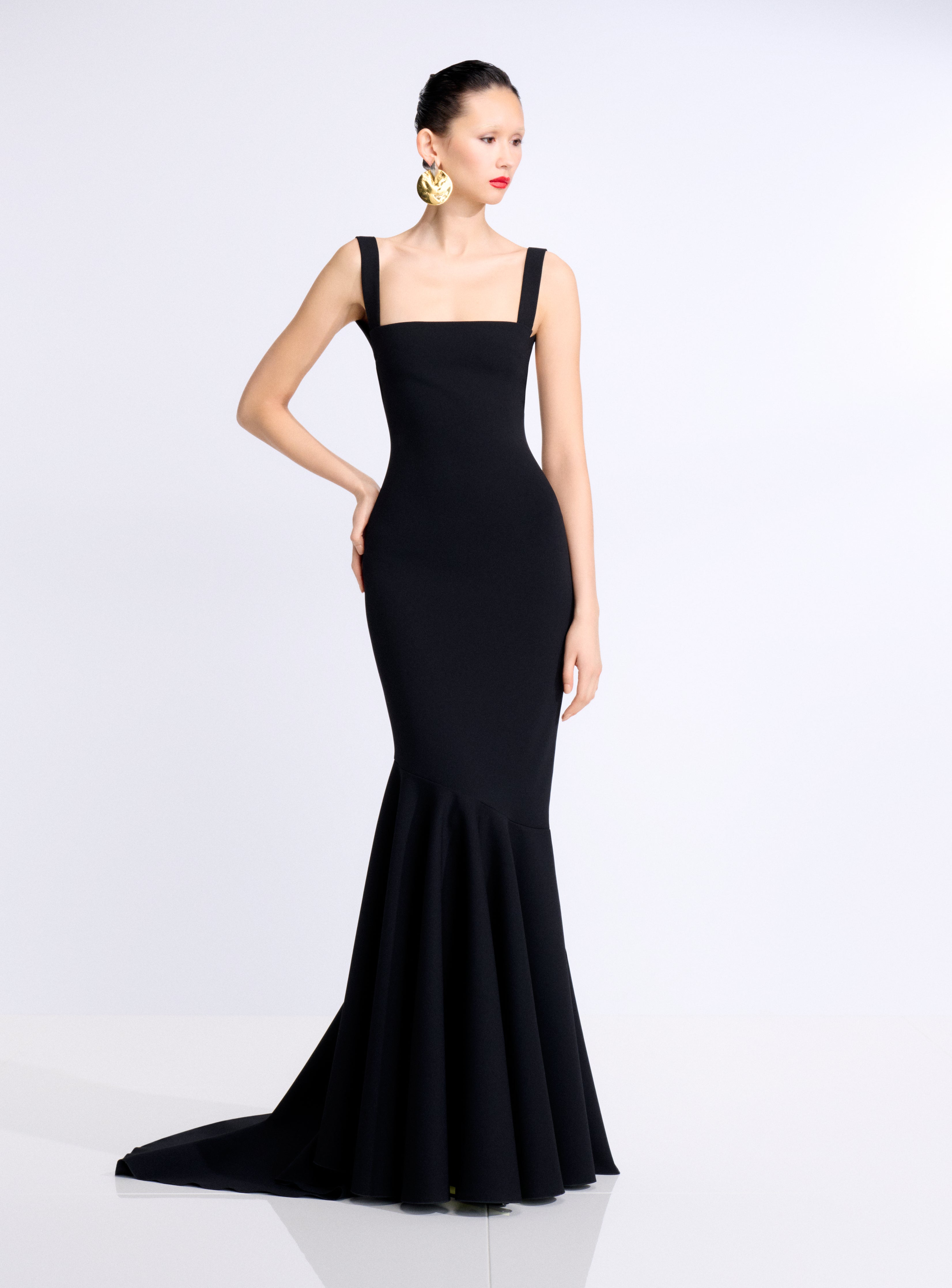 Solace London Lottie Maxi sukienka bez rękawów czarna