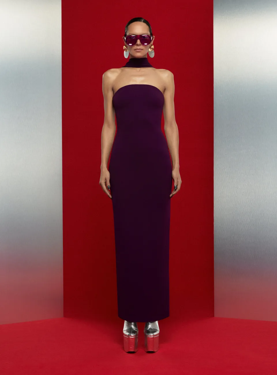 Solace London Amari sukienka maxi Aubergine fiolet