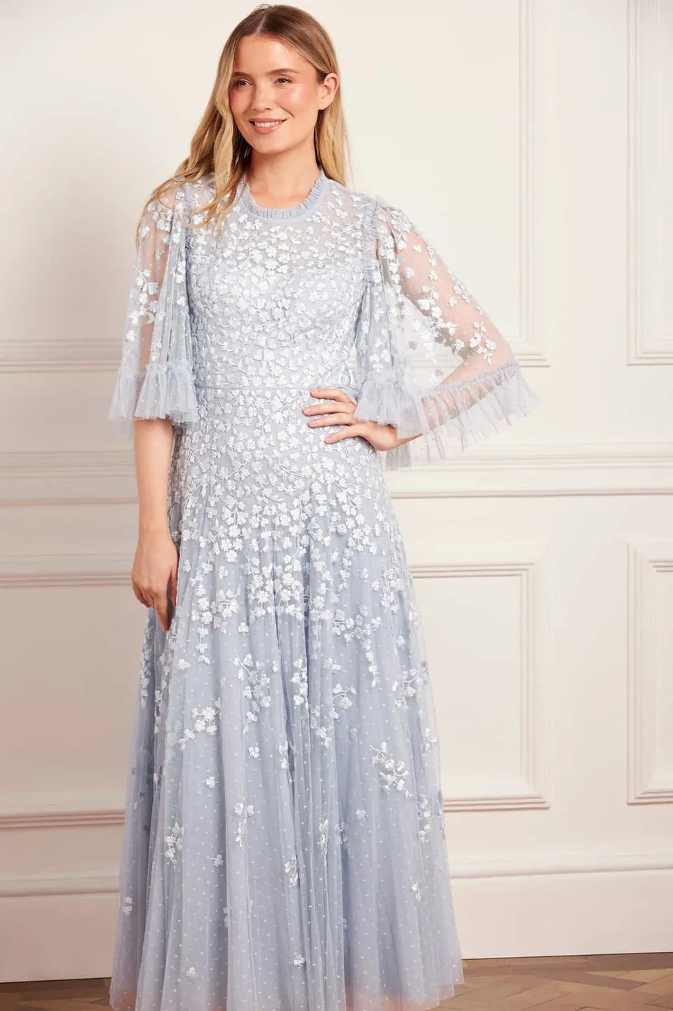 Needle & Thread Scatter Blossom Round Neck Ankle Gown sukienka błękitna