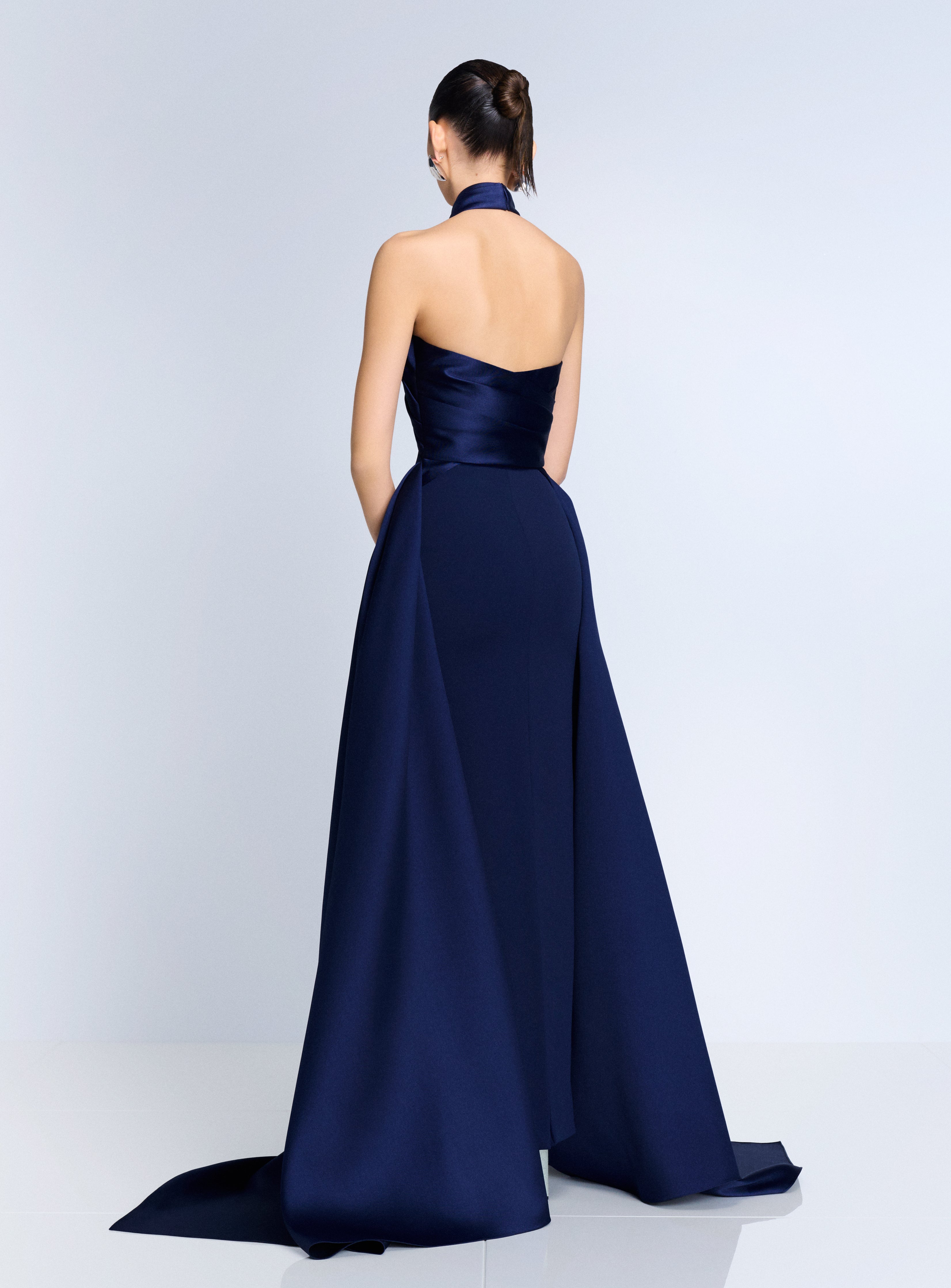 Solace London Rumi sukienka Navy wieczorowa halter