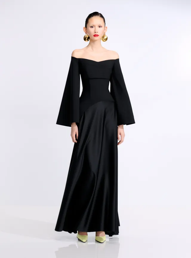 Solace London Rina Maxi sukienka odkryte ramiona czarna