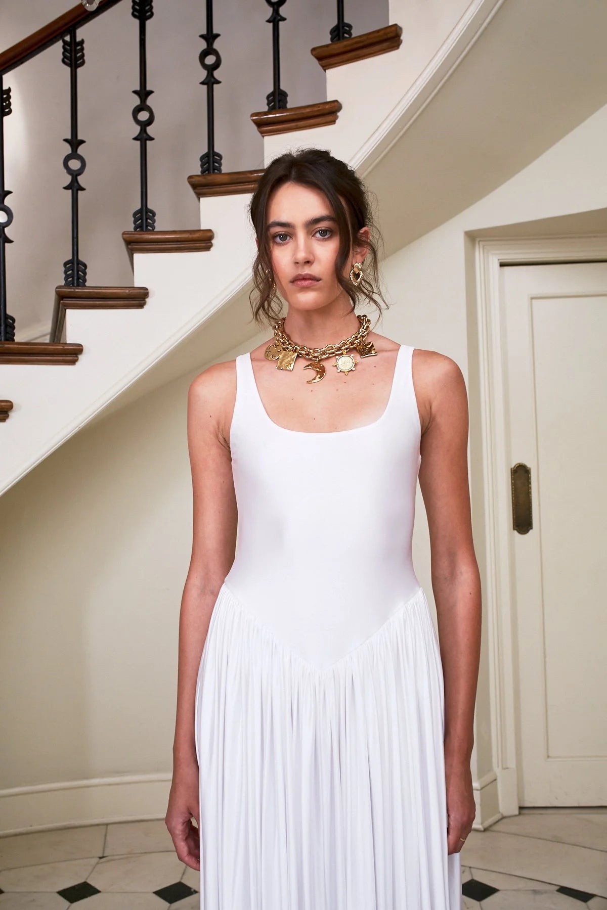 Delfi Collective Oriana sukienka ivory maxi satyna