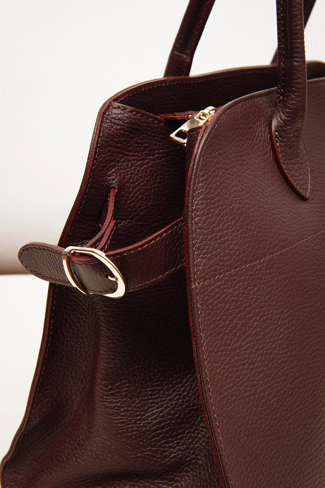 Nudyess Handbag N°2 torebka bordowa skórzana kuferek