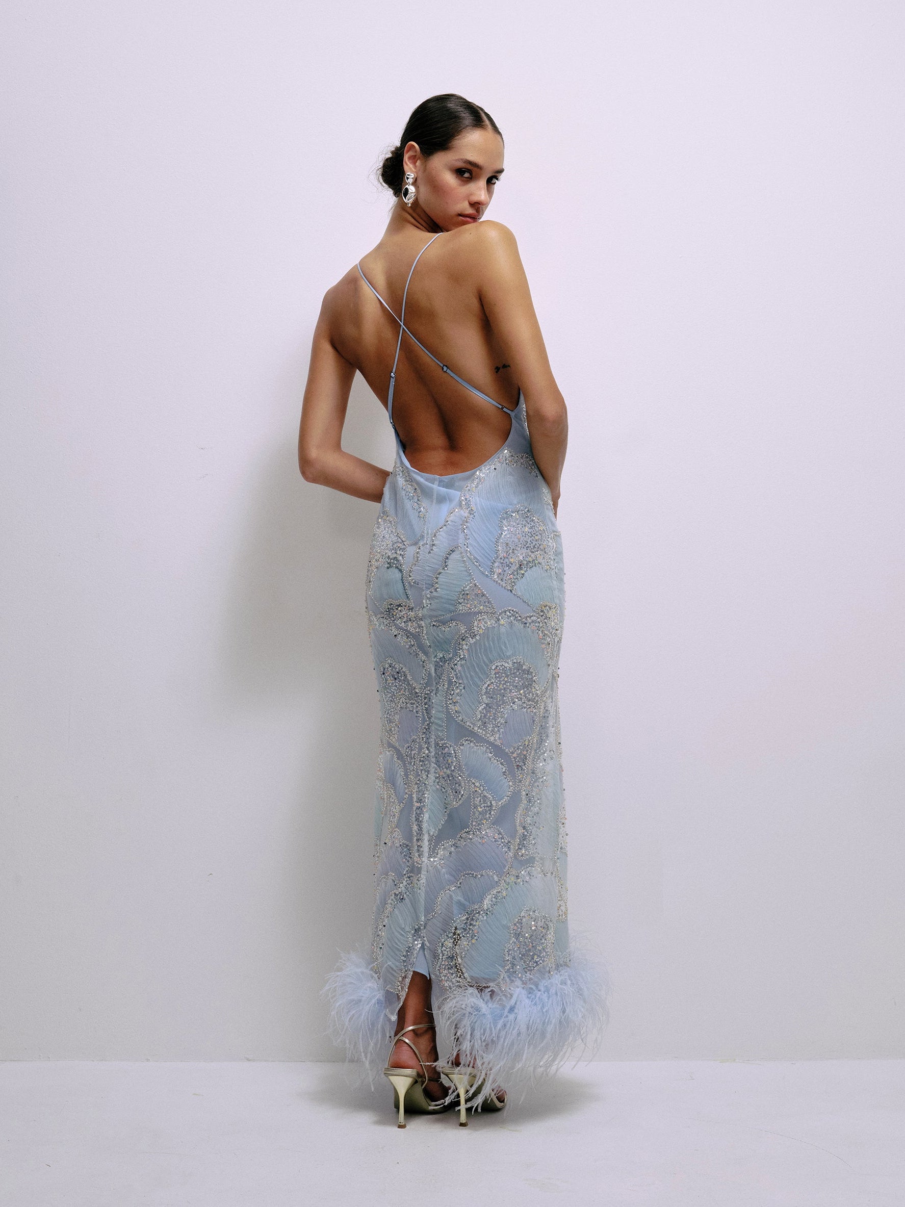 Delfi Collective Shani sukienka koktajlowa baby blue cekiny