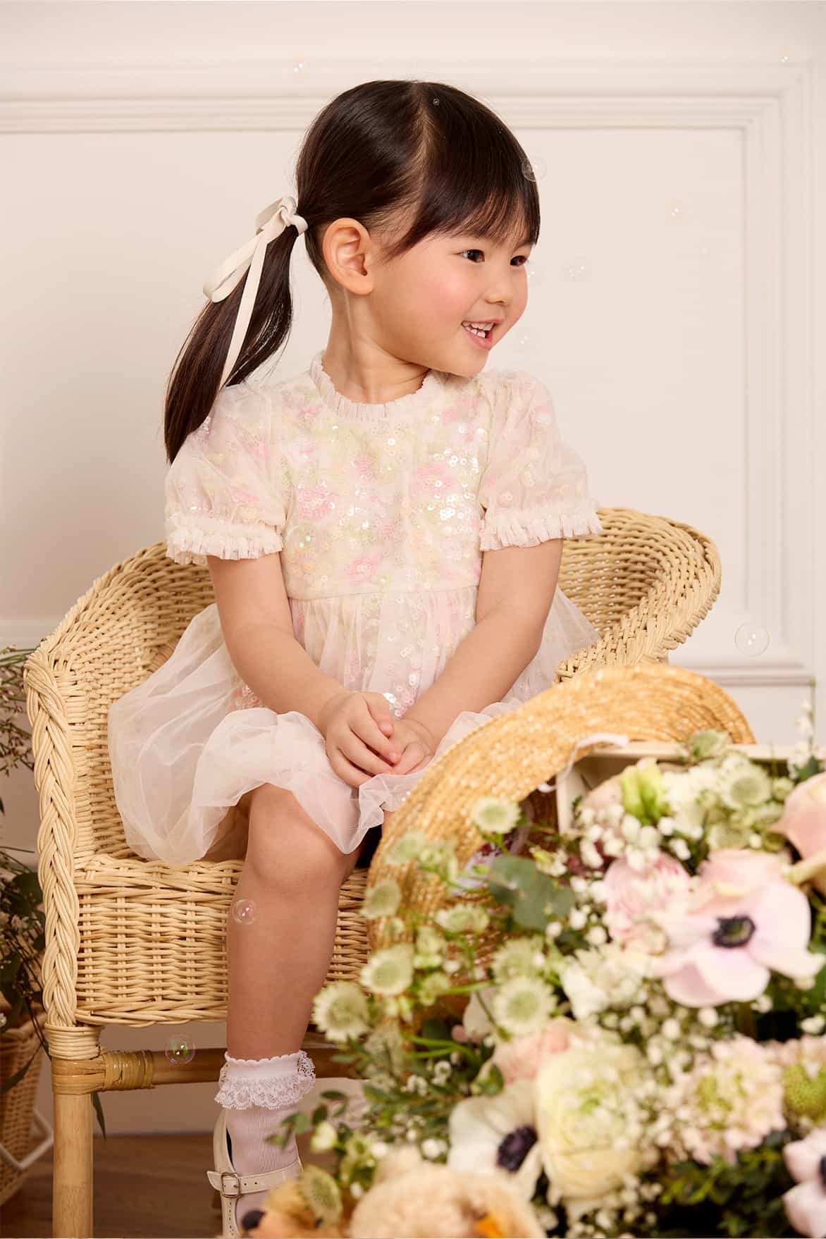 Needle & Thread Confetti Baby Dress sukienka Cream Multi cekiny