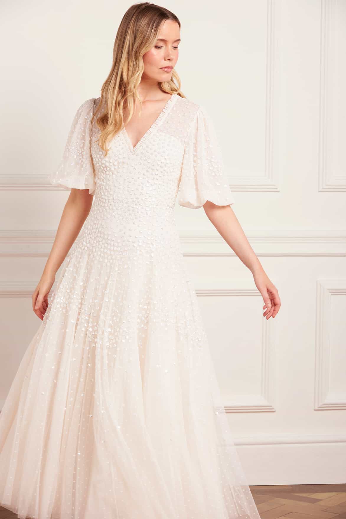 Needle & Thread Scallop Sequin V-Neck Ankle Gown suknia kremowa