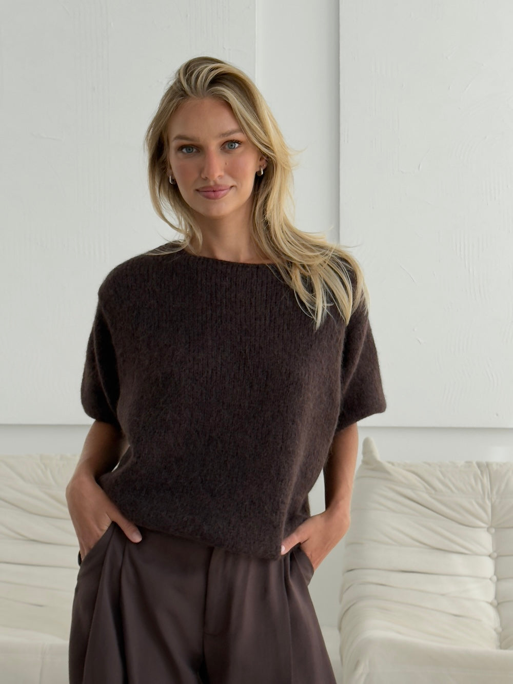 Nudyess Como sweter Brown z alpaki z wiązaniem