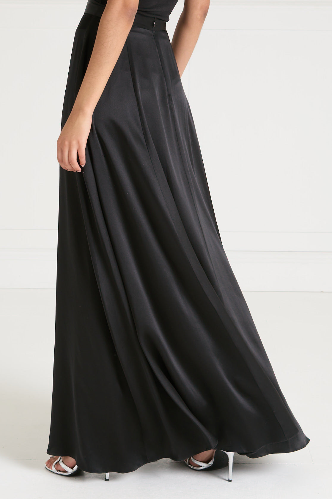Temperley London Amerie Satin Skirt spódnica czarna maxi jedwab