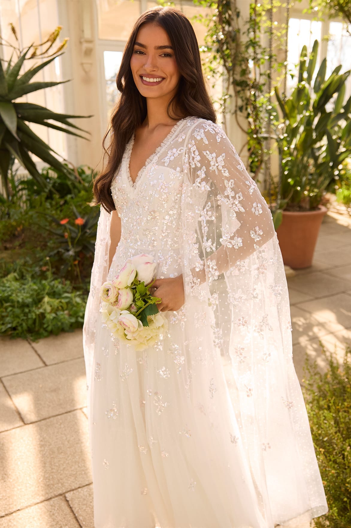 Needle & Thread Freesia Shimmer Cape Sleeve Ankle Gown suknia White