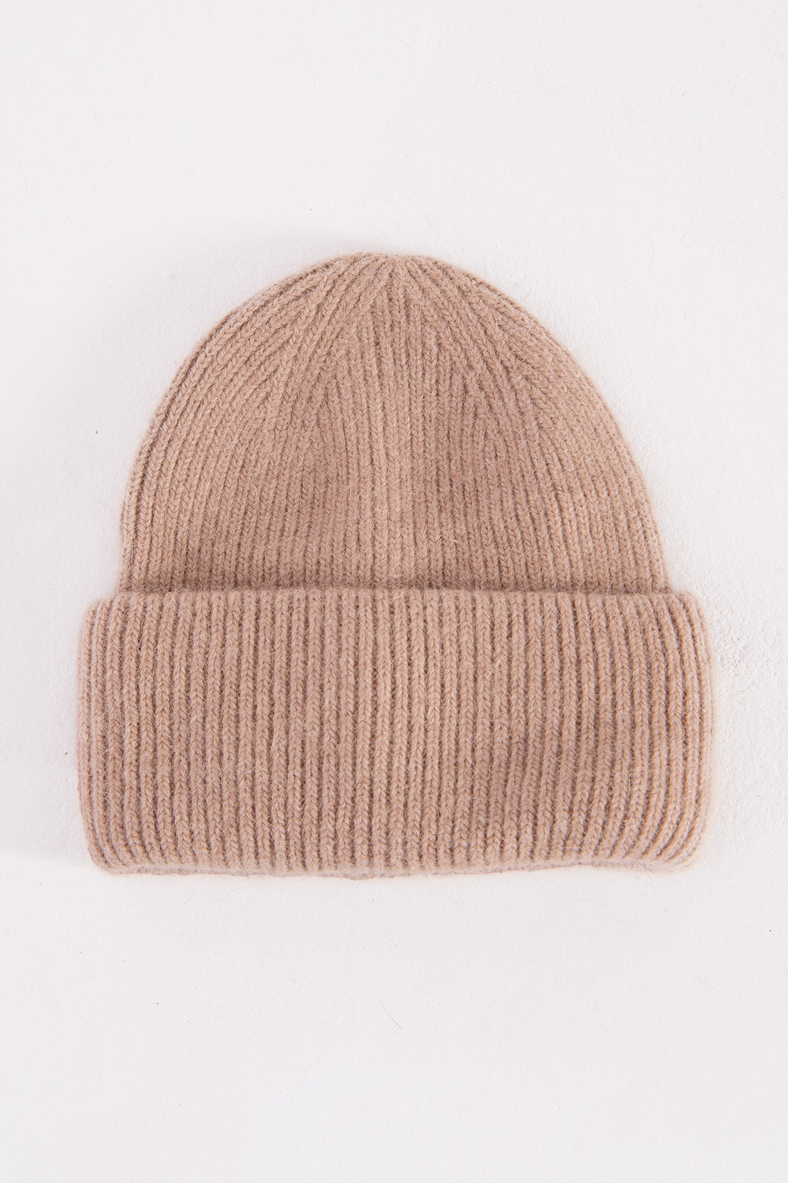 Nudyess Emi czapka zimowa beige one size wiskoza