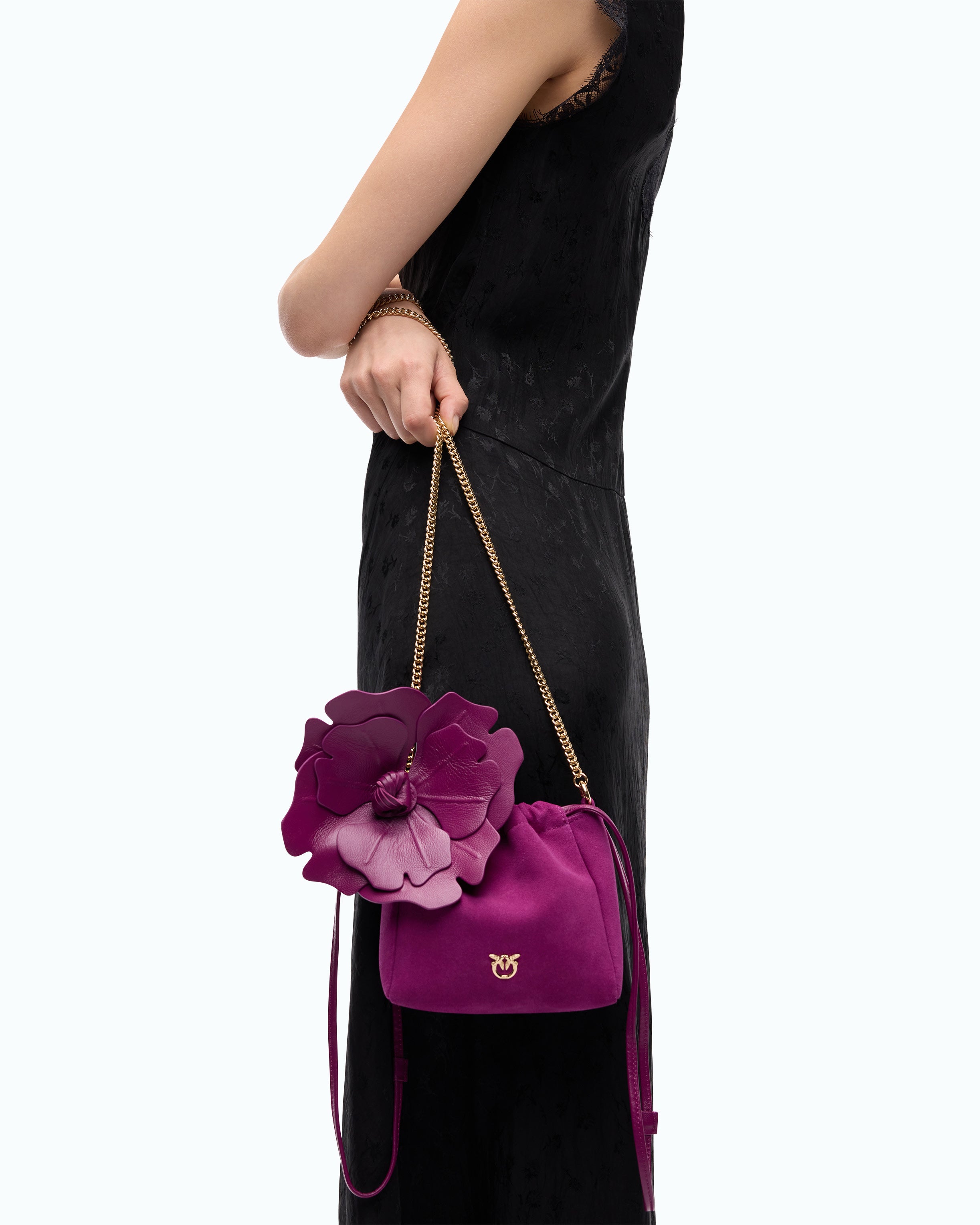 Pinko Pouch Flower torebka zamszowa U z kwiatem