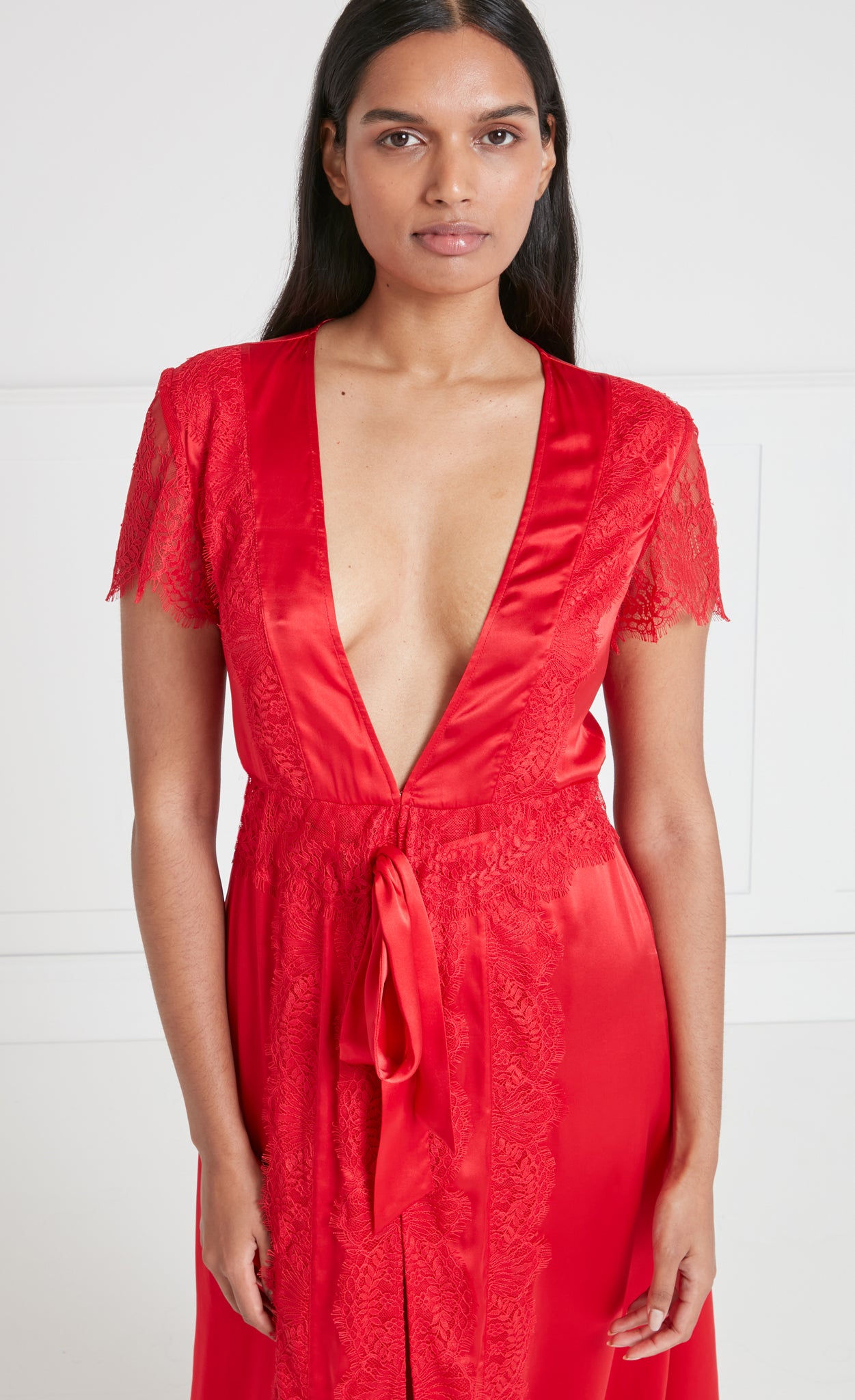 Temperley London Gaia szlafrok czerwony jedwabny