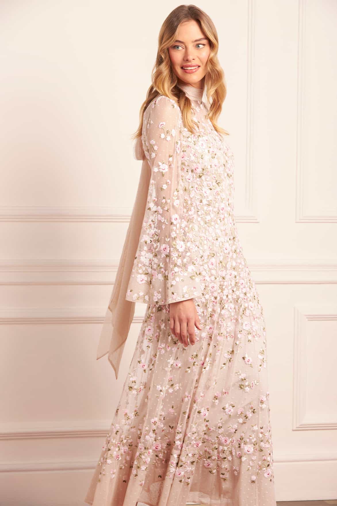 Needle & Thread Sylvia Rose Long Sleeve Ankle Gown sukienka kremowa haft
