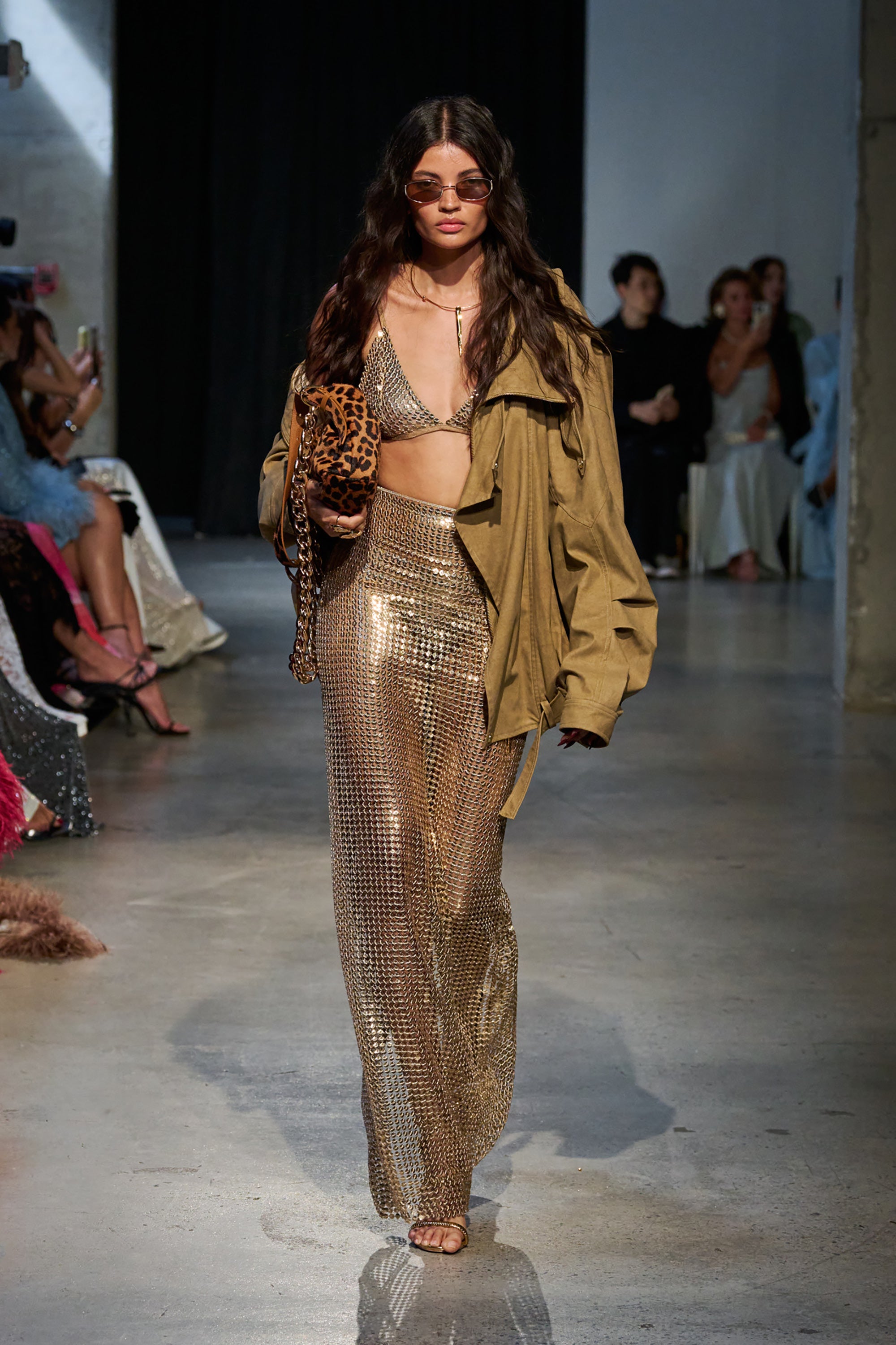 Bronx and Banco Oasis Khaki kurtka ekozamszowa