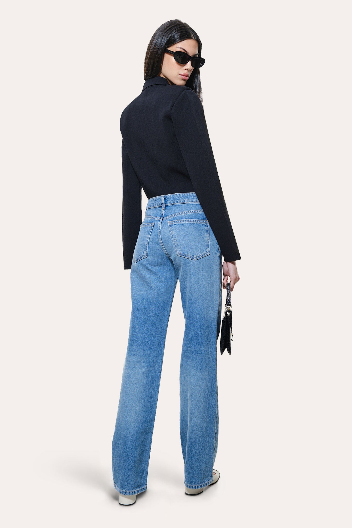 Elie Tahari Milano Sculpt Nolene żakiet cropped czarny