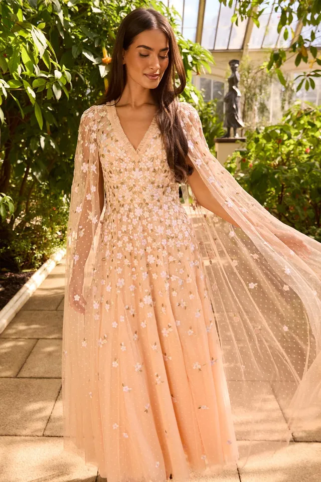 Needle & Thread Camellia Ditsy Cape Ankle Gown suknia róż