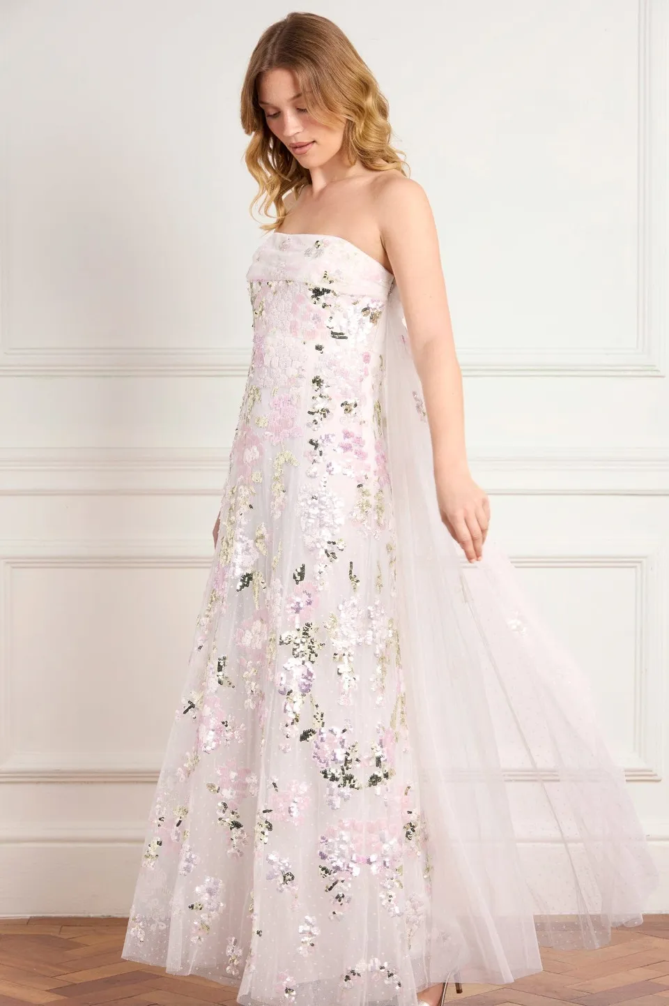 Needle & Thread Wisteria Sequin Strapless sukienka biała